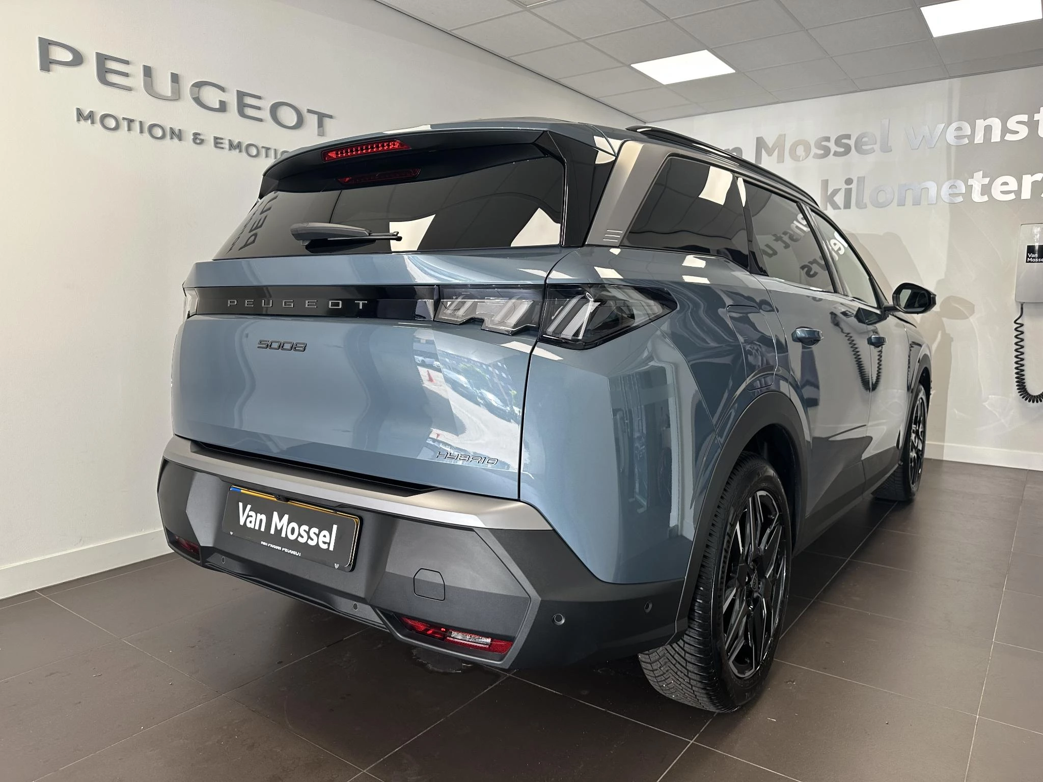 Peugeot 5008 1.2 Hybrid 136 Allure