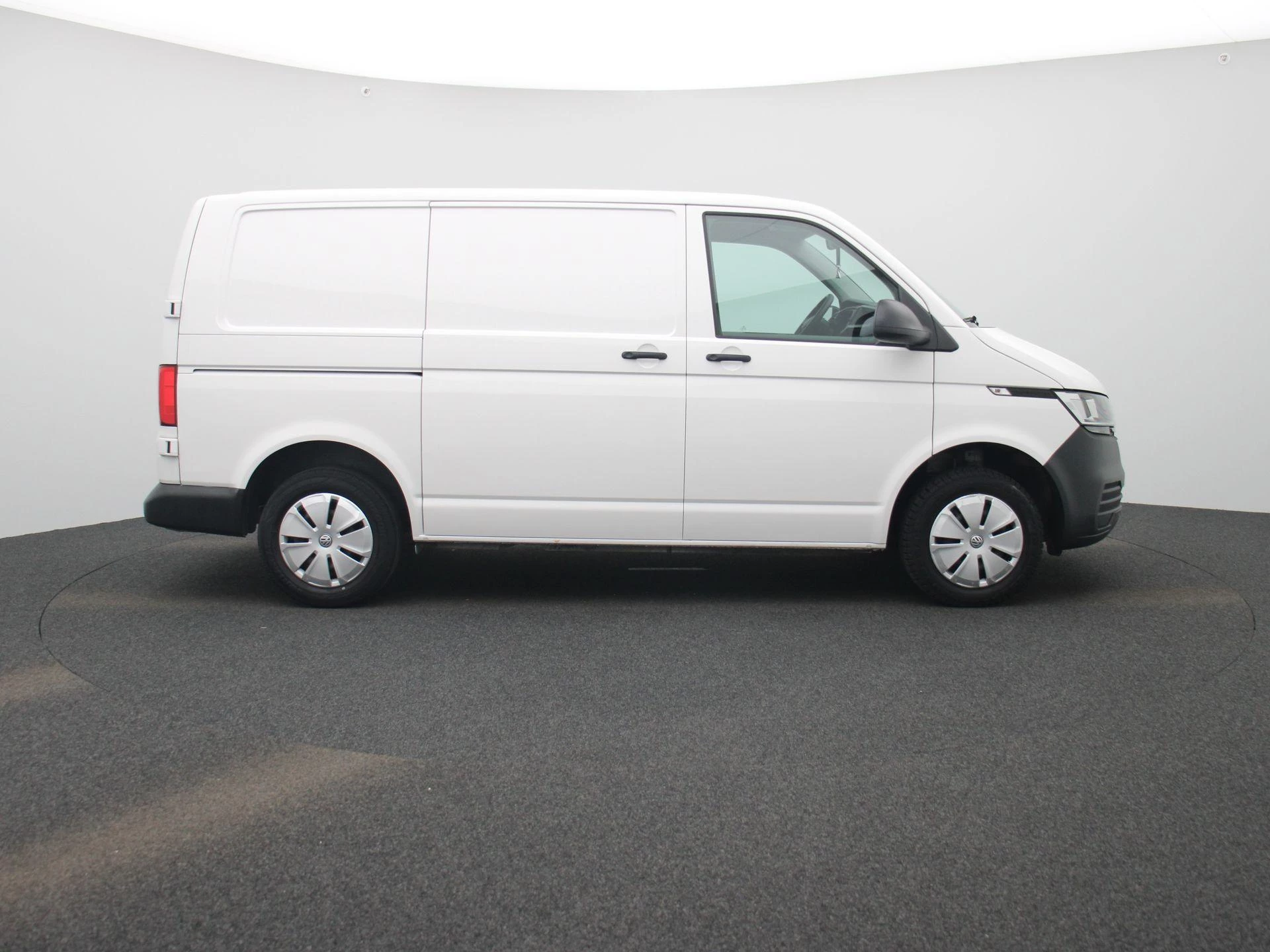 Volkswagen Transporter 2.0 TDI L1H1 110PK
