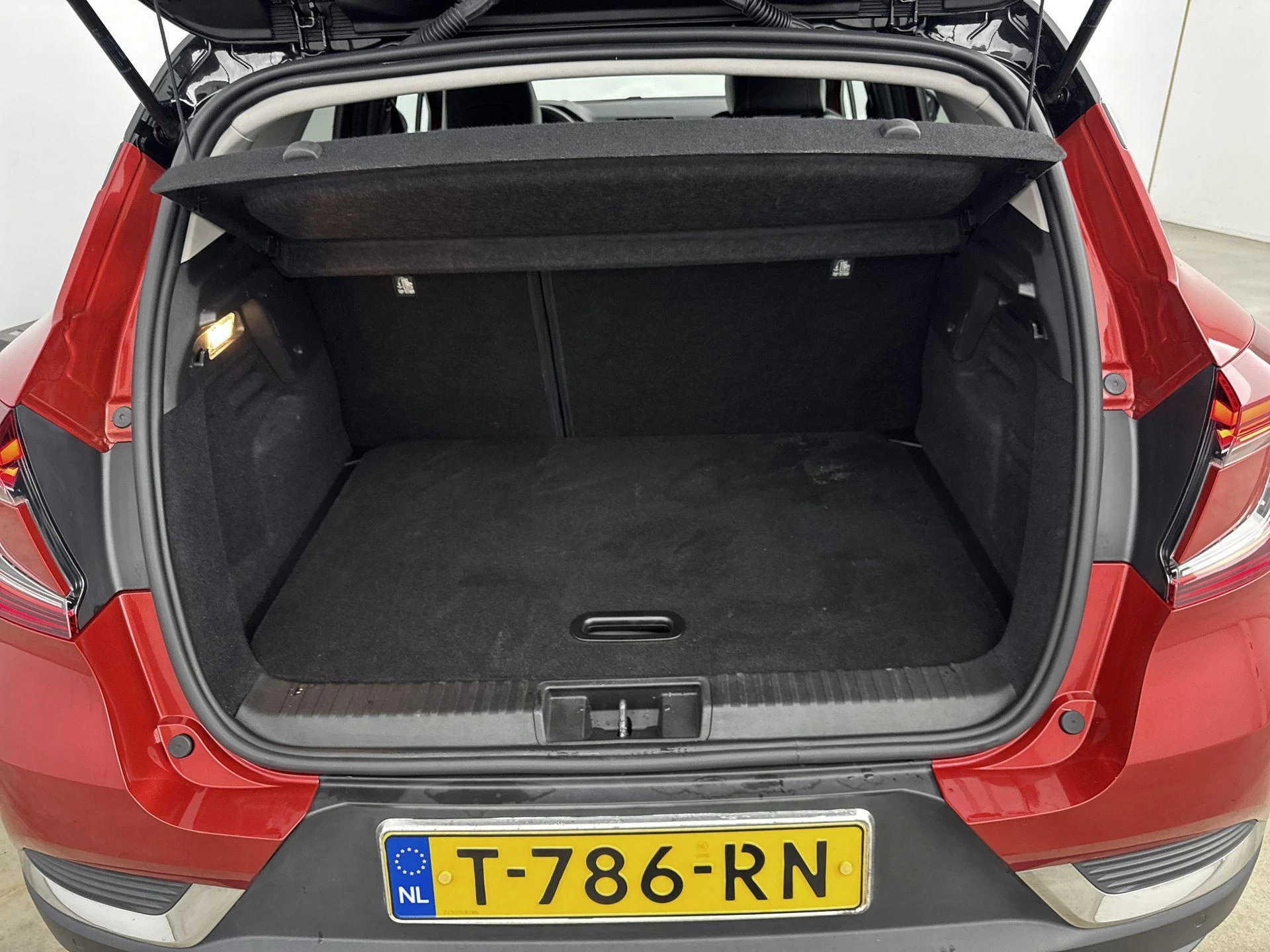 Renault-Captur-image-21