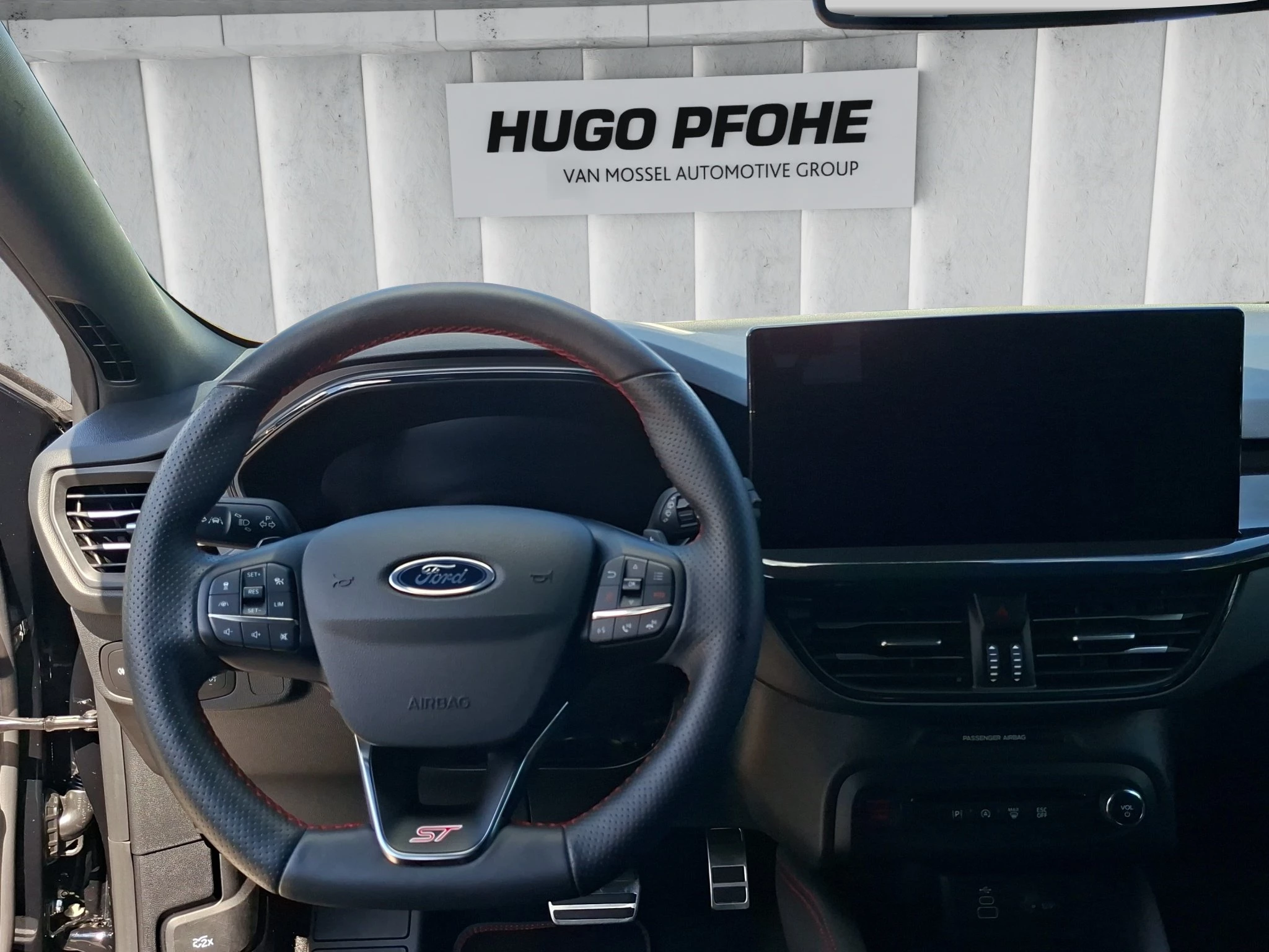 Ford Focus ST X 2.3 EB 206 kW Aut. | LED | ACC | RFK | SHZ | PDC | LMF | Navi | B&O