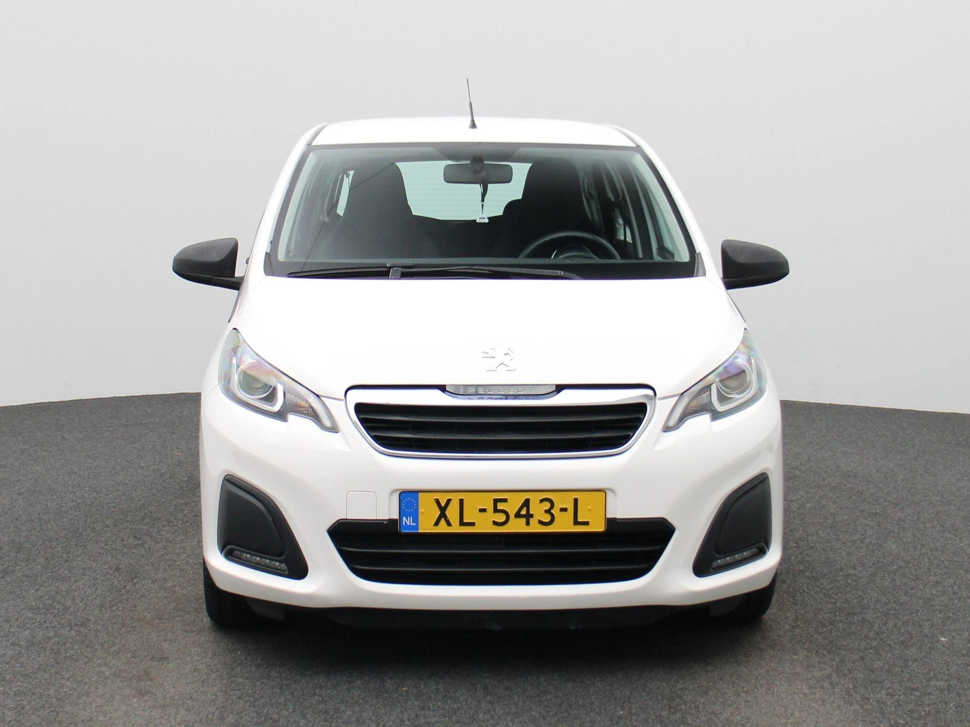 Peugeot-108-image-2