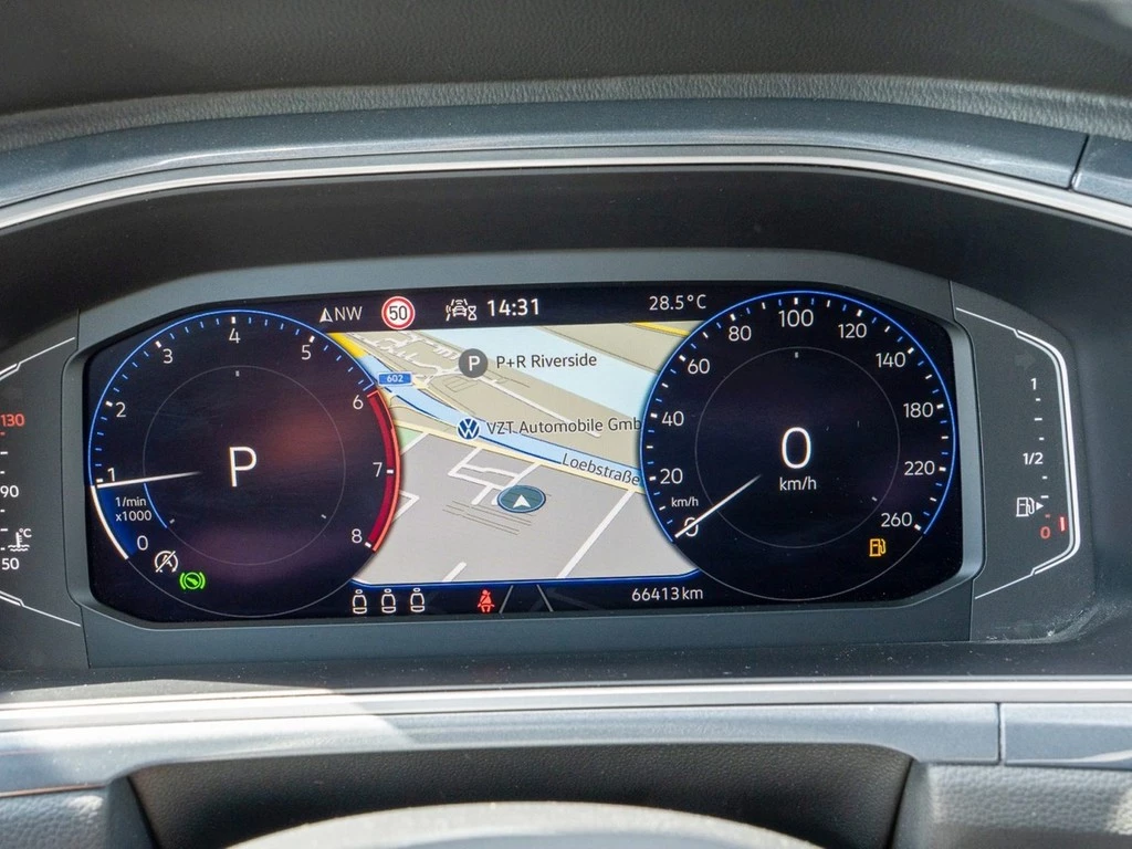 Volkswagen T-Roc 1.5 TSI DSG Style Navi, Rear-View, AHK,ZGV