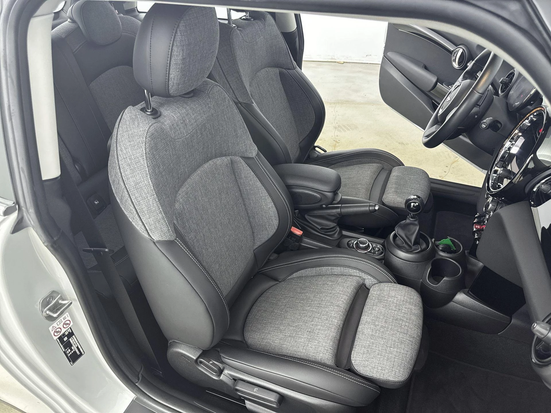 MINI 3-deurs 1.5 Cooper