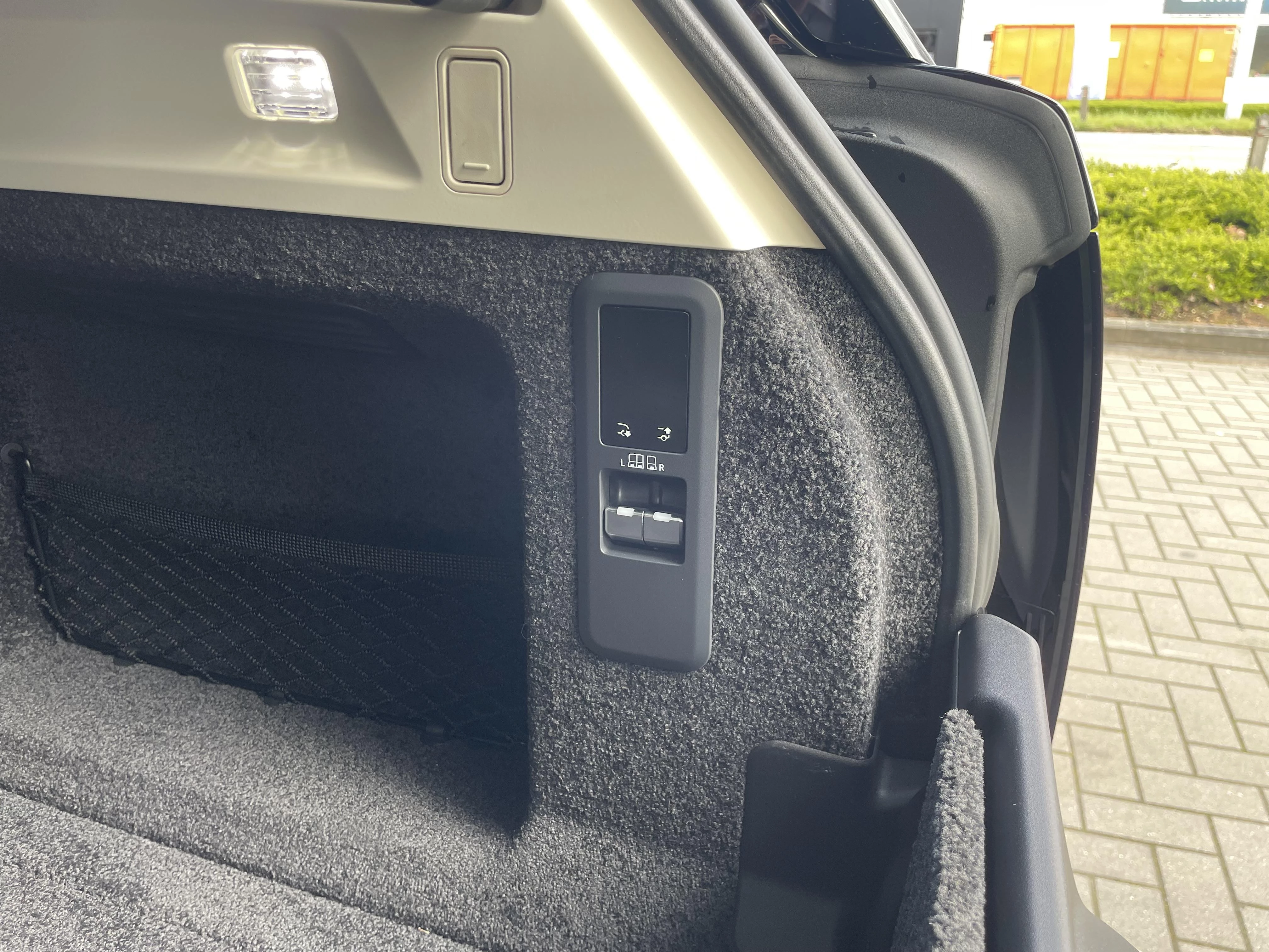 Land Rover Range Rover SWB P460e SE