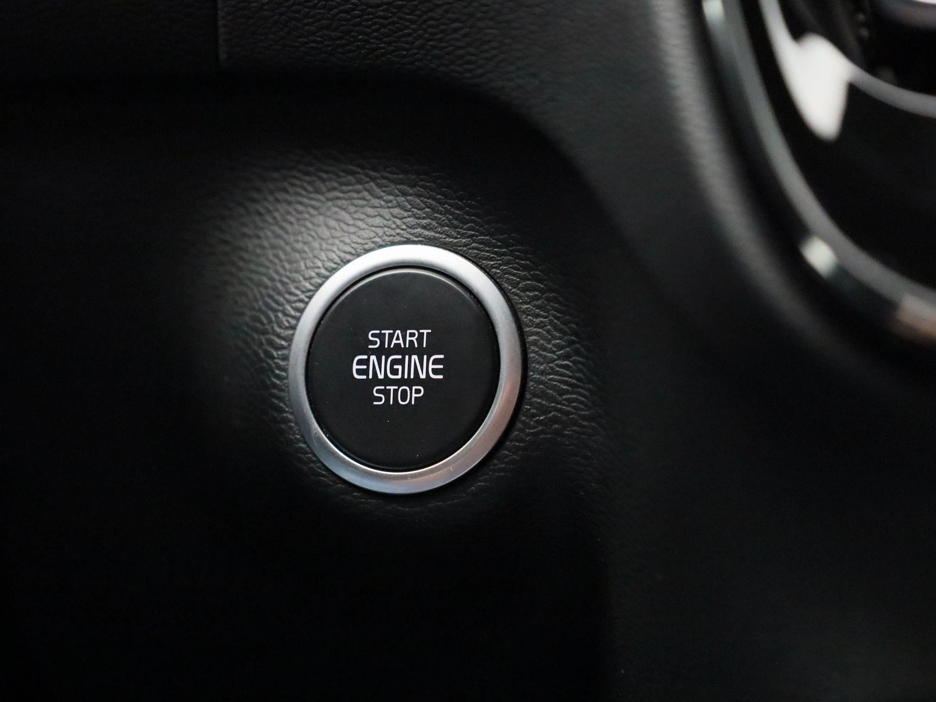 Volvo-XC40-image-23