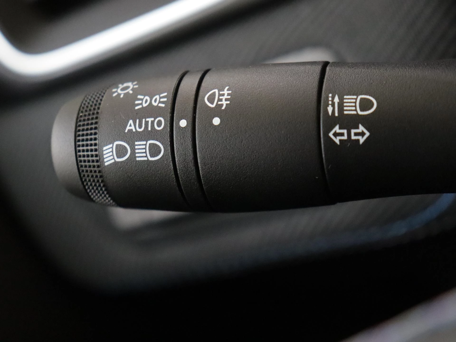 Renault-Captur-image-27