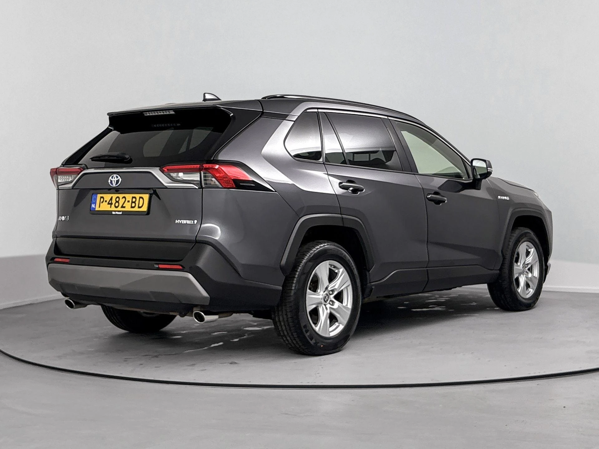 Toyota-RAV4-image-3
