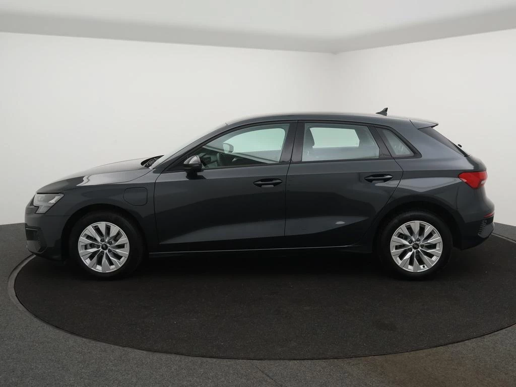 Audi A3 Sportback PHEV Audi A3 Sportback Attraction 40TFSIe 204PK *AUTOMAAT*VIRTUAL COCKPIT*ACC*LANE-ASSIST*APP-CONNECT*KEYLESS GO*...*