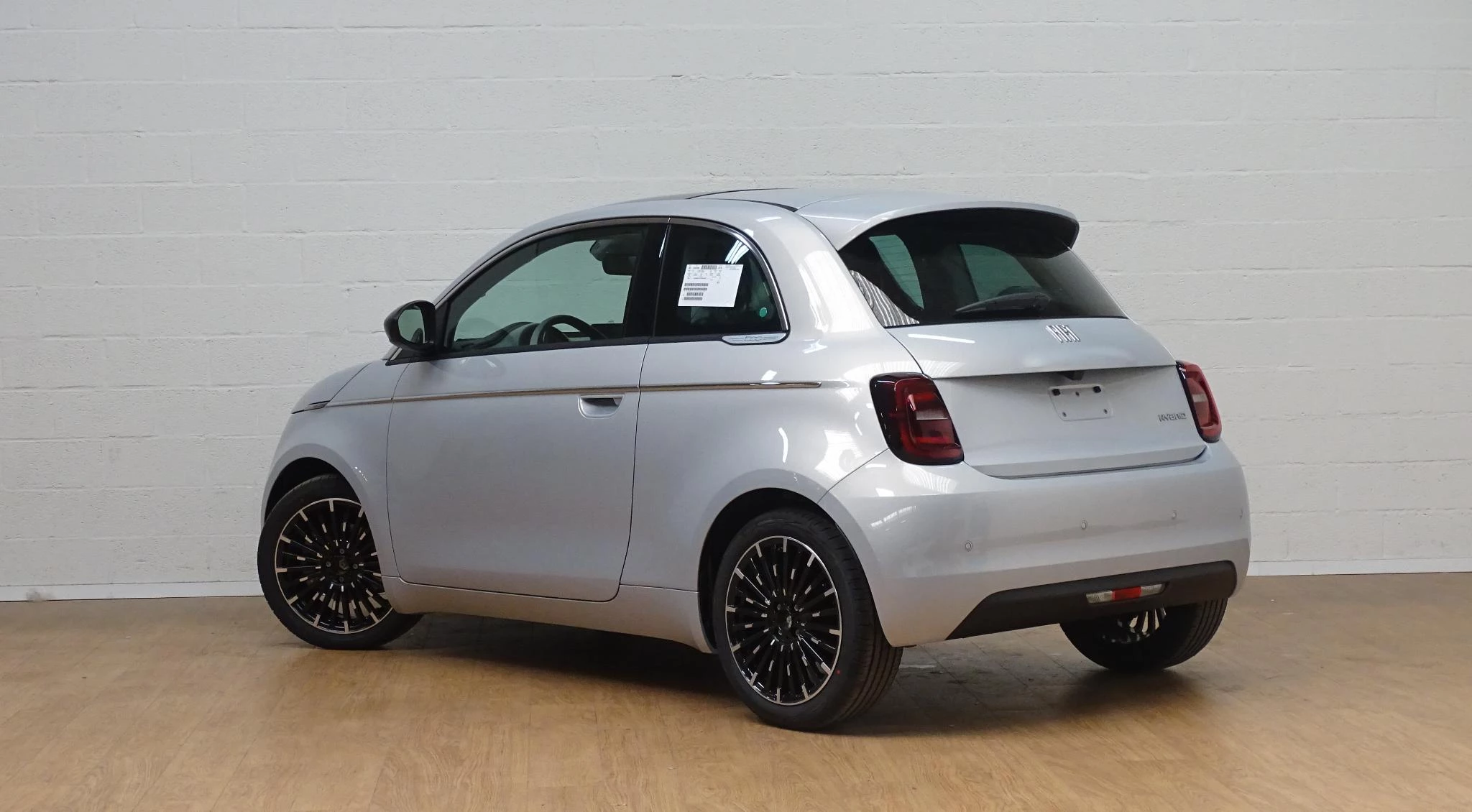 Fiat-500-image-3