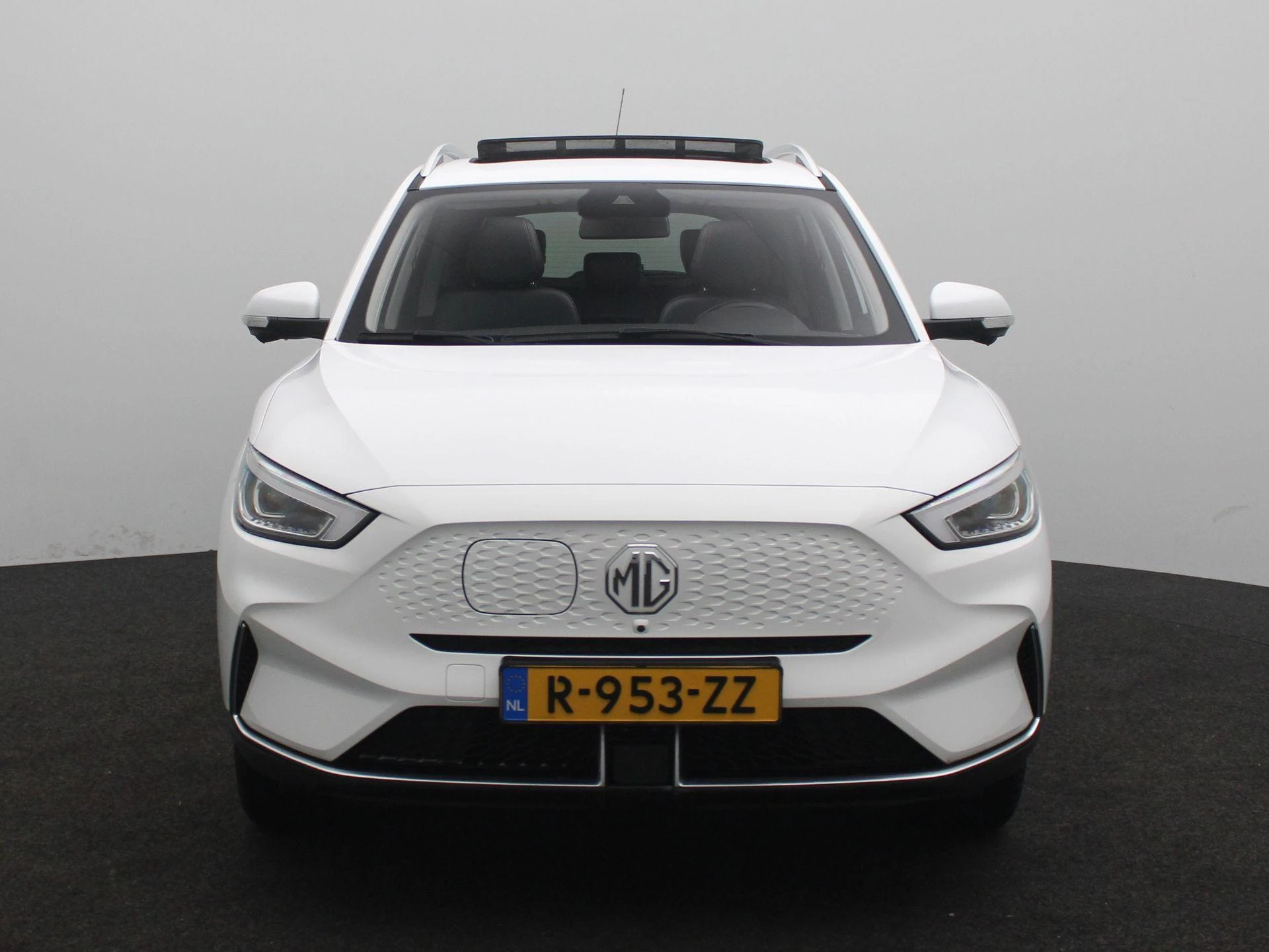 MG ZS EV Long Range Luxury 70 kWh