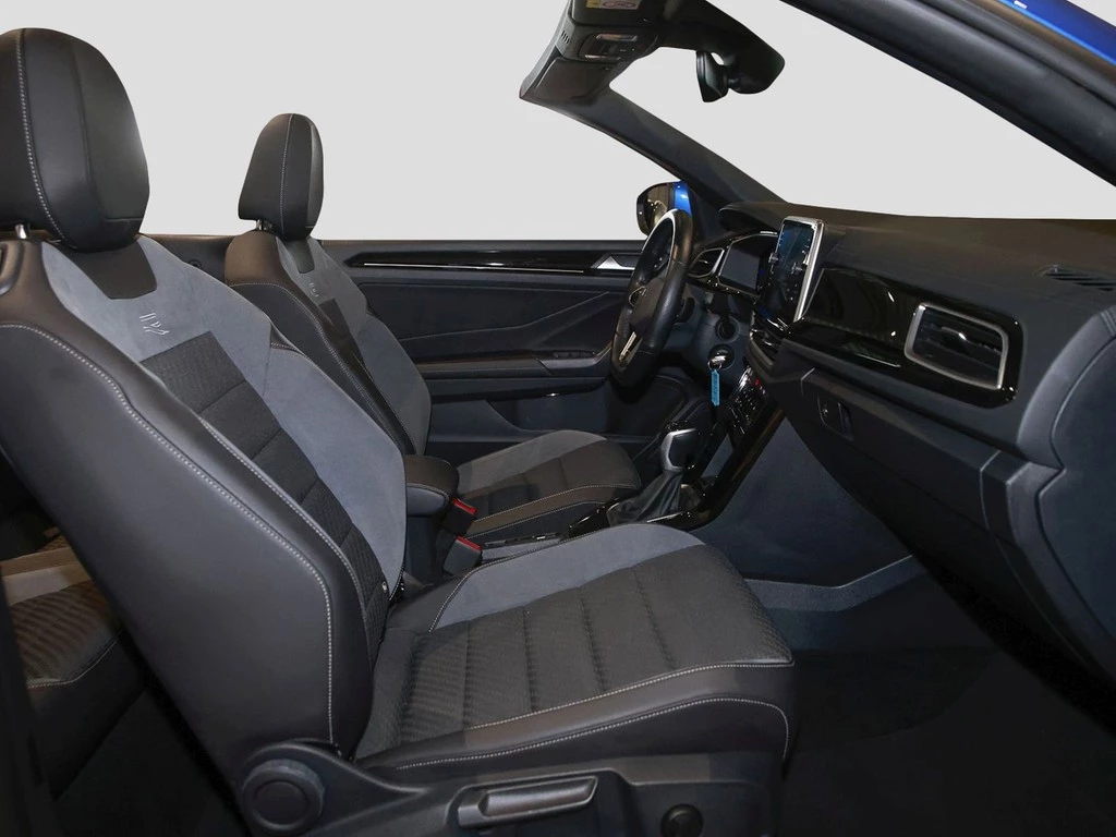 Volkswagen-T-Roc-image-5