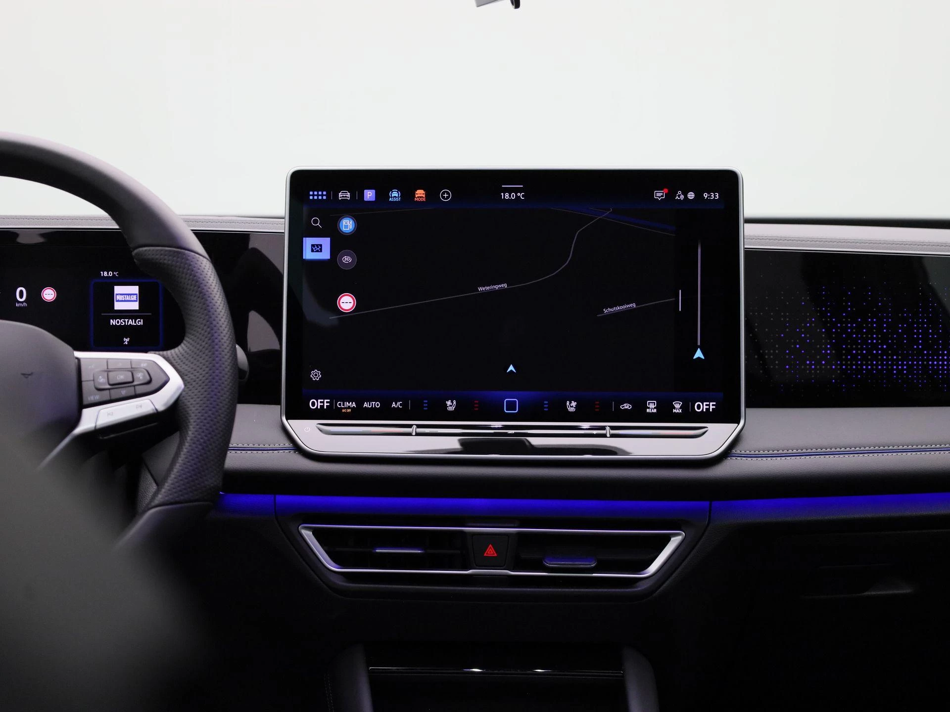 Volkswagen-Tiguan-image-8