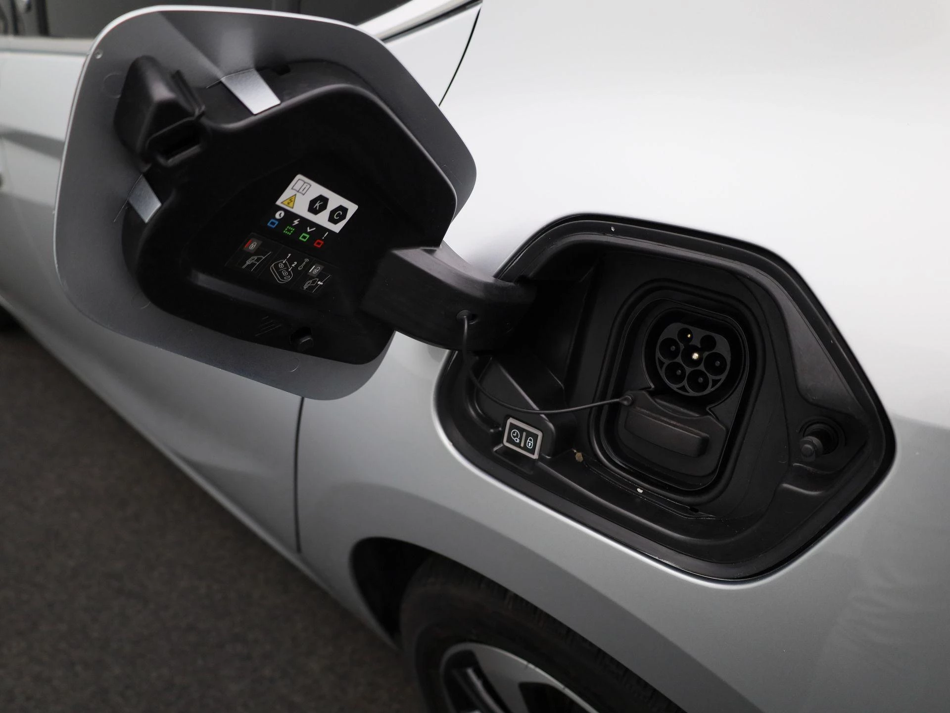 Opel-Corsa-e-image-11