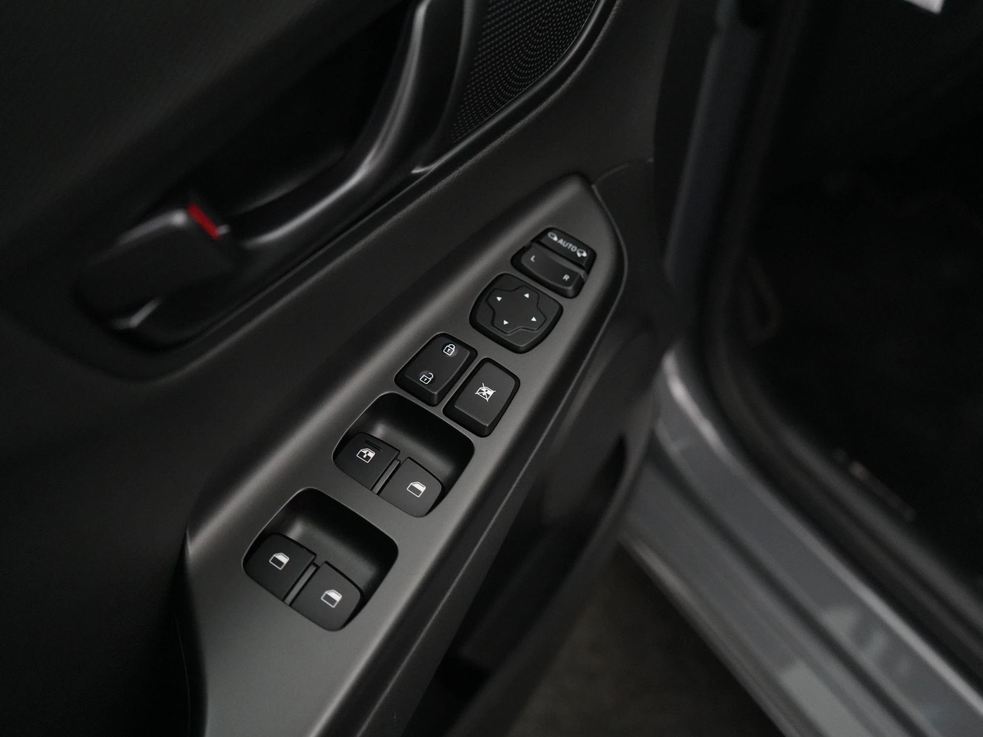 Hyundai-Kona-image-31
