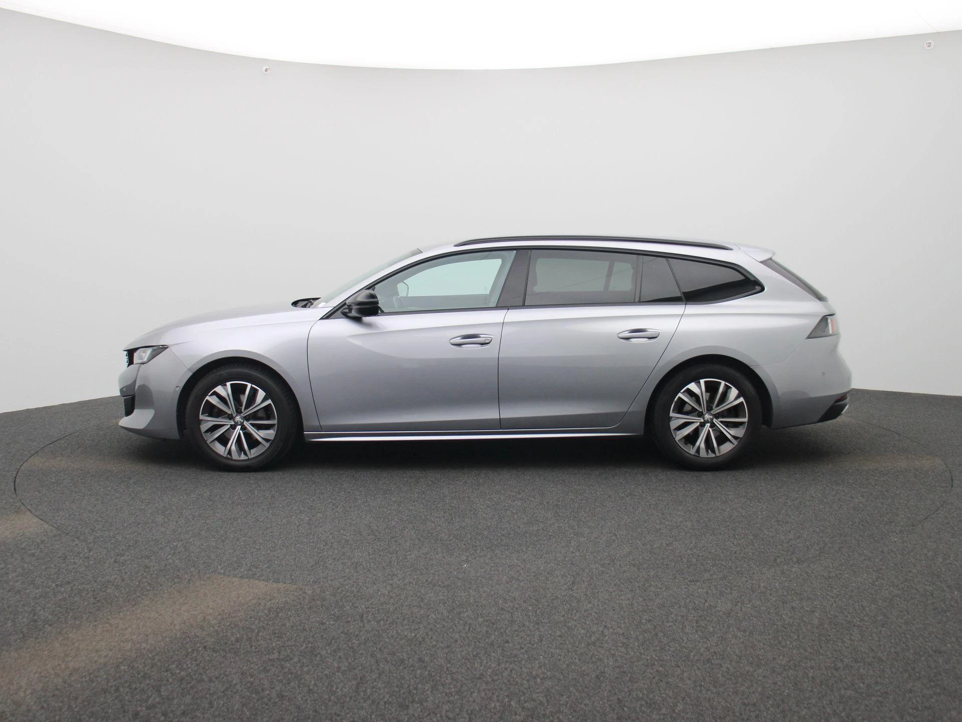 Peugeot-508-image-3