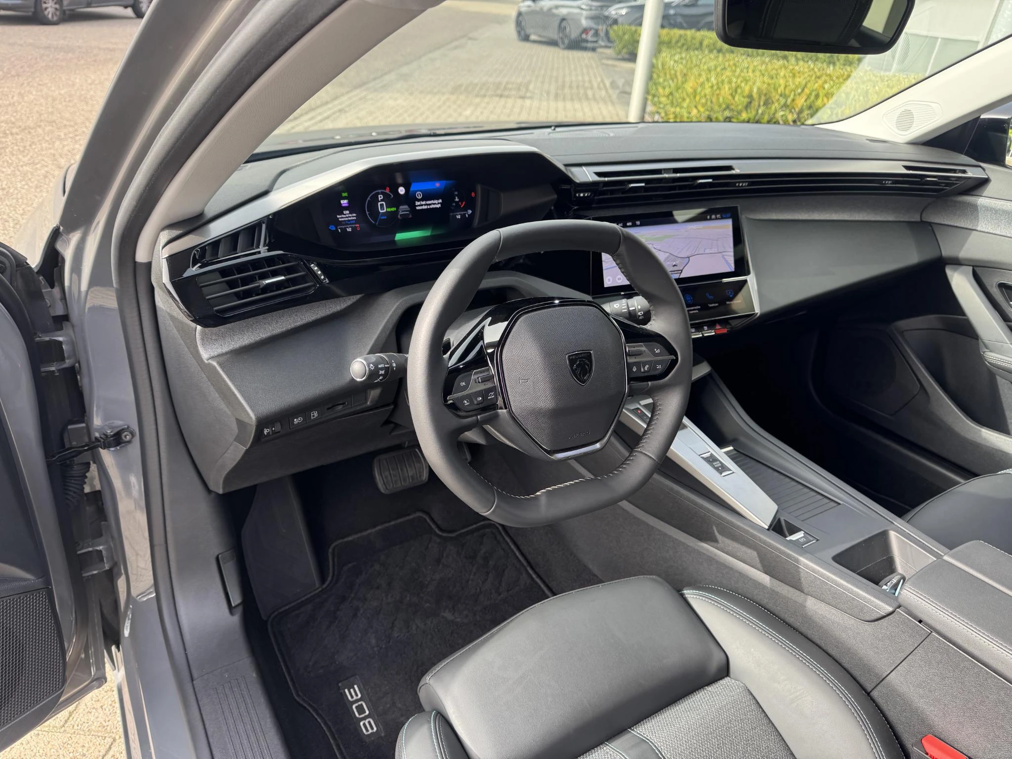 Peugeot-308-image-14