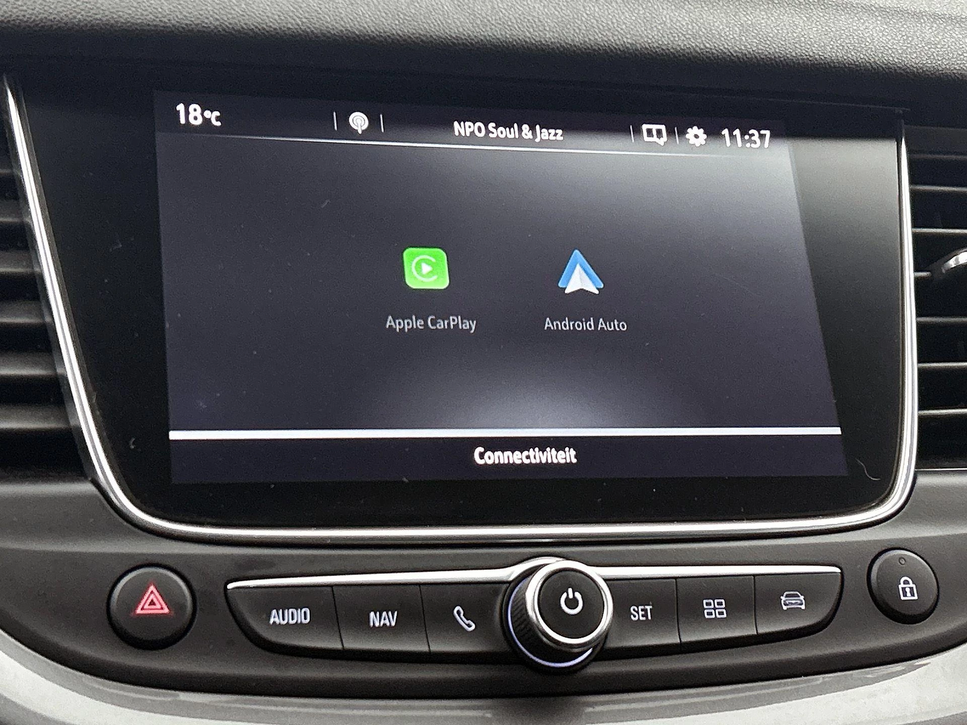 Opel-Grandland X-image-16