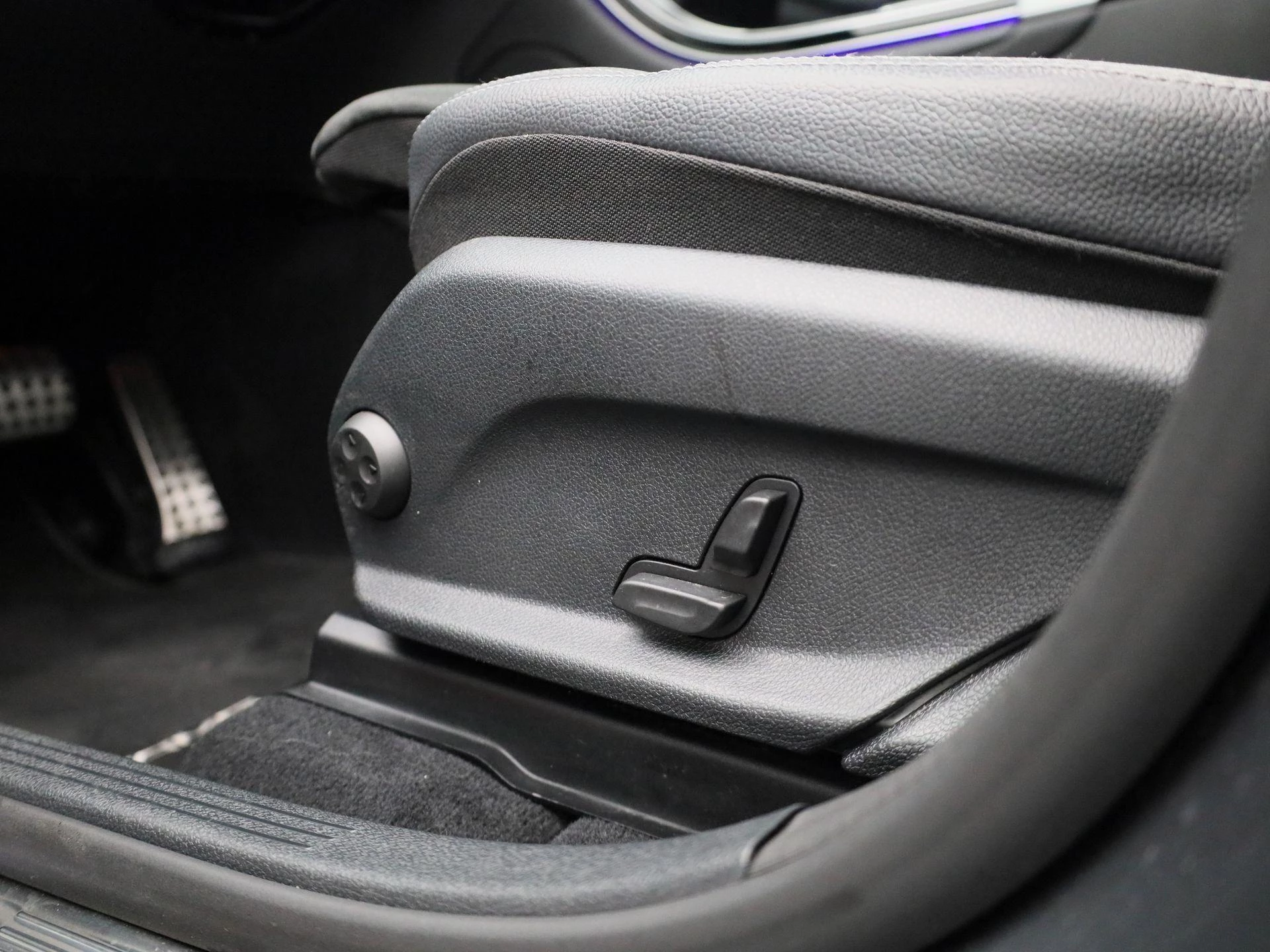 Mercedes-Benz GLC Coupé 300e 4MATIC Business Solution AMG