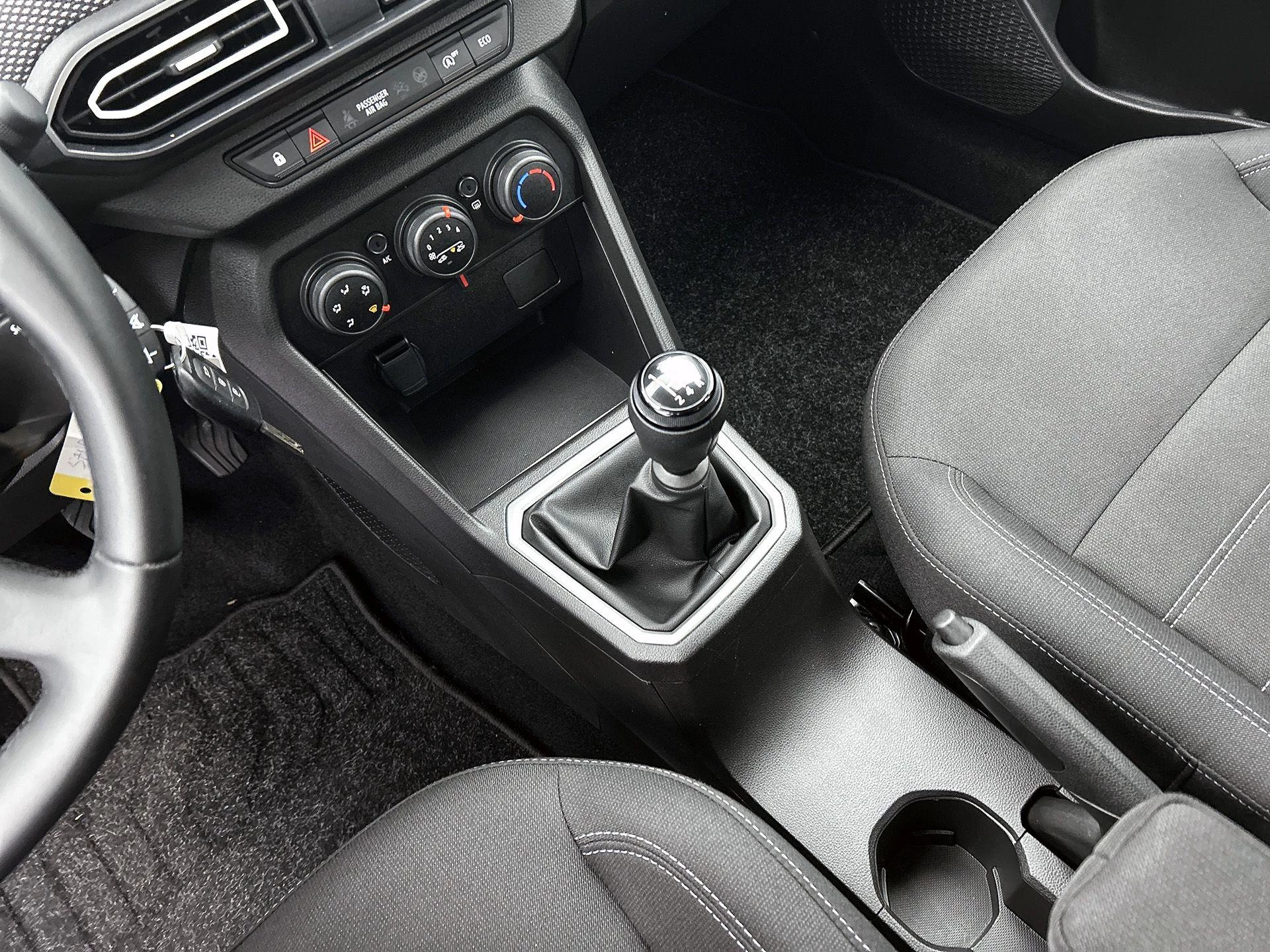 Dacia-Sandero-image-13