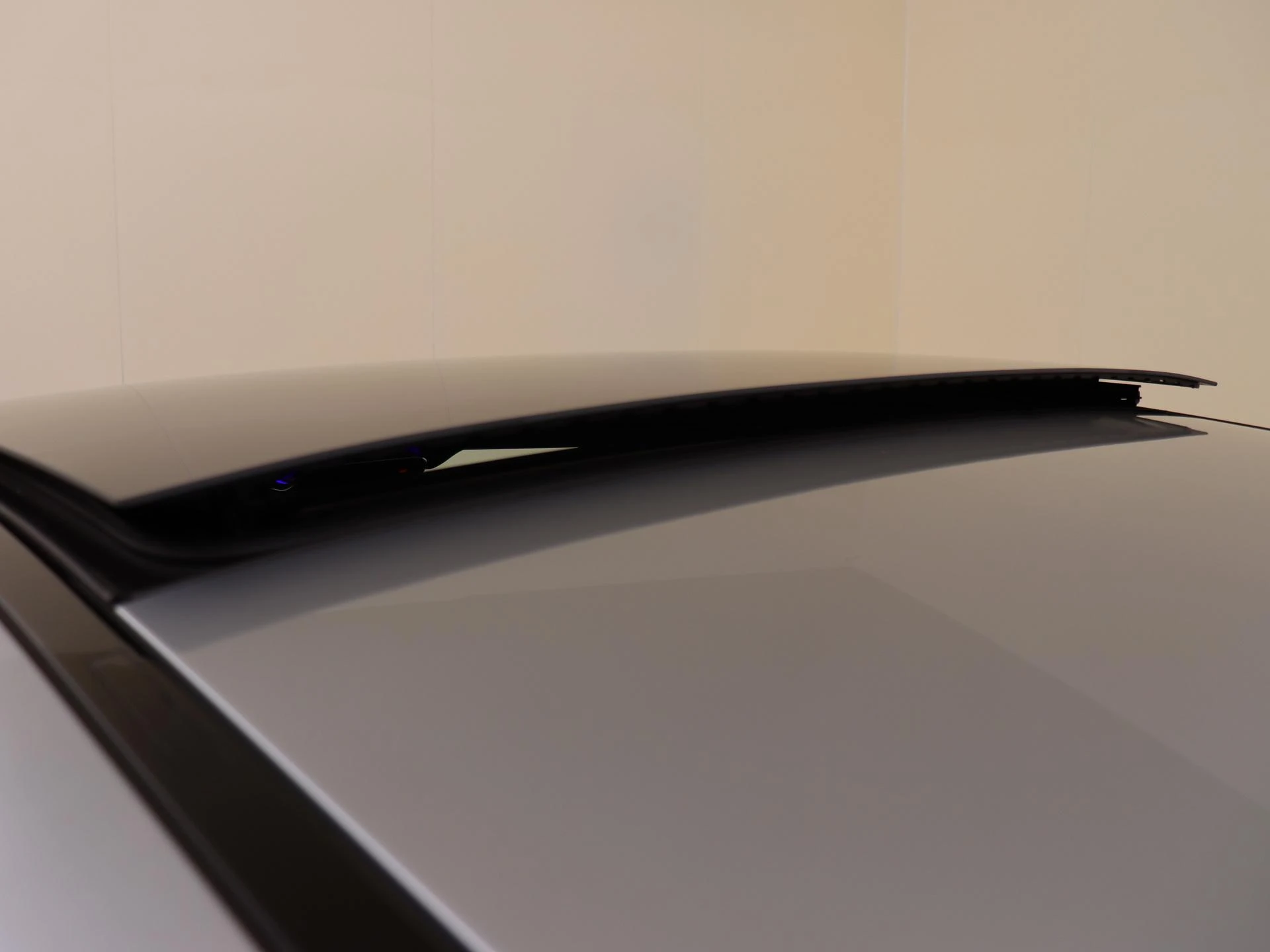 Mercedes-Benz-GLC-image-28
