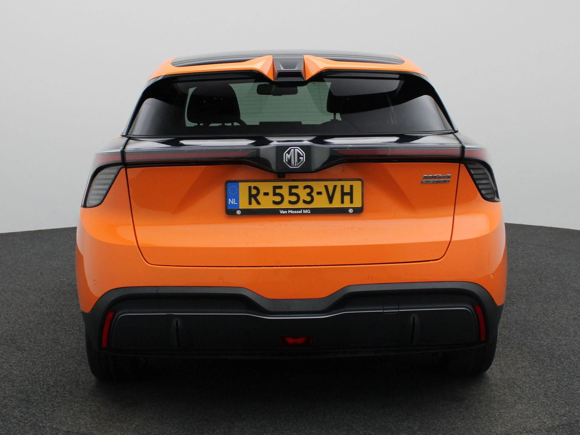 MG-MG4 EV-image-4