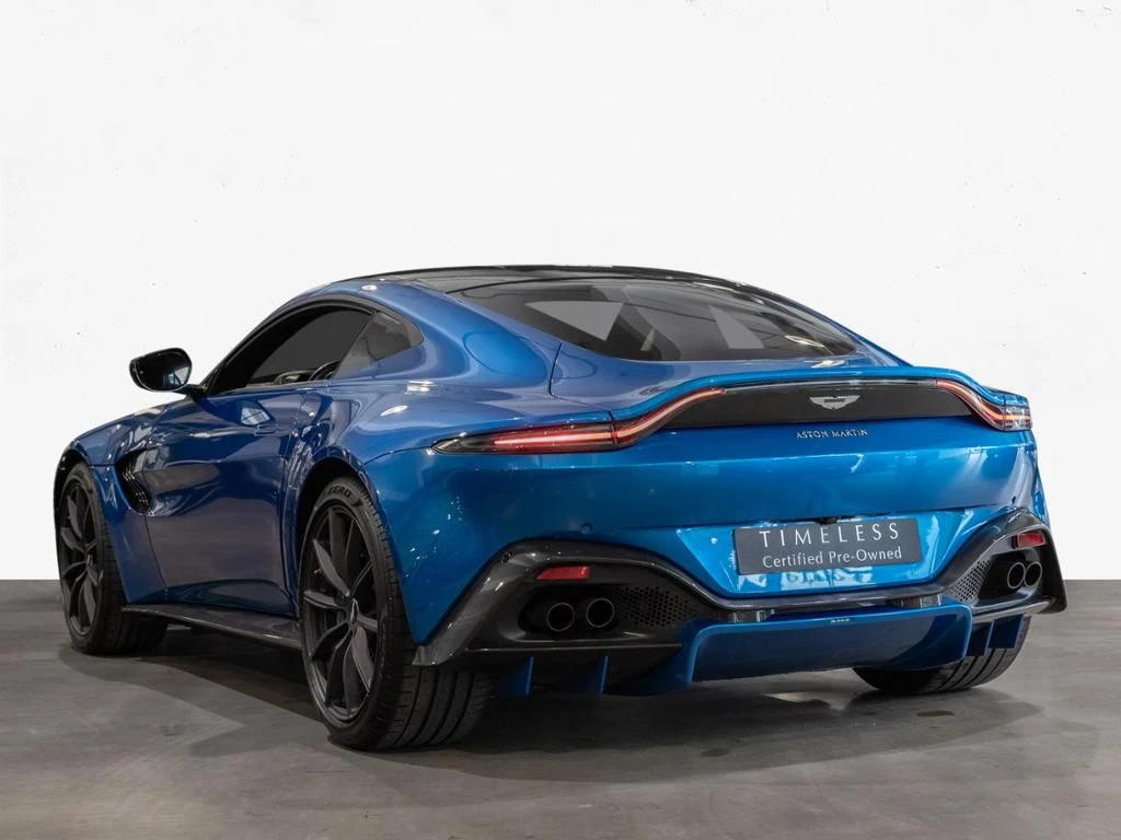Aston Martin-V8 Vantage-image-2
