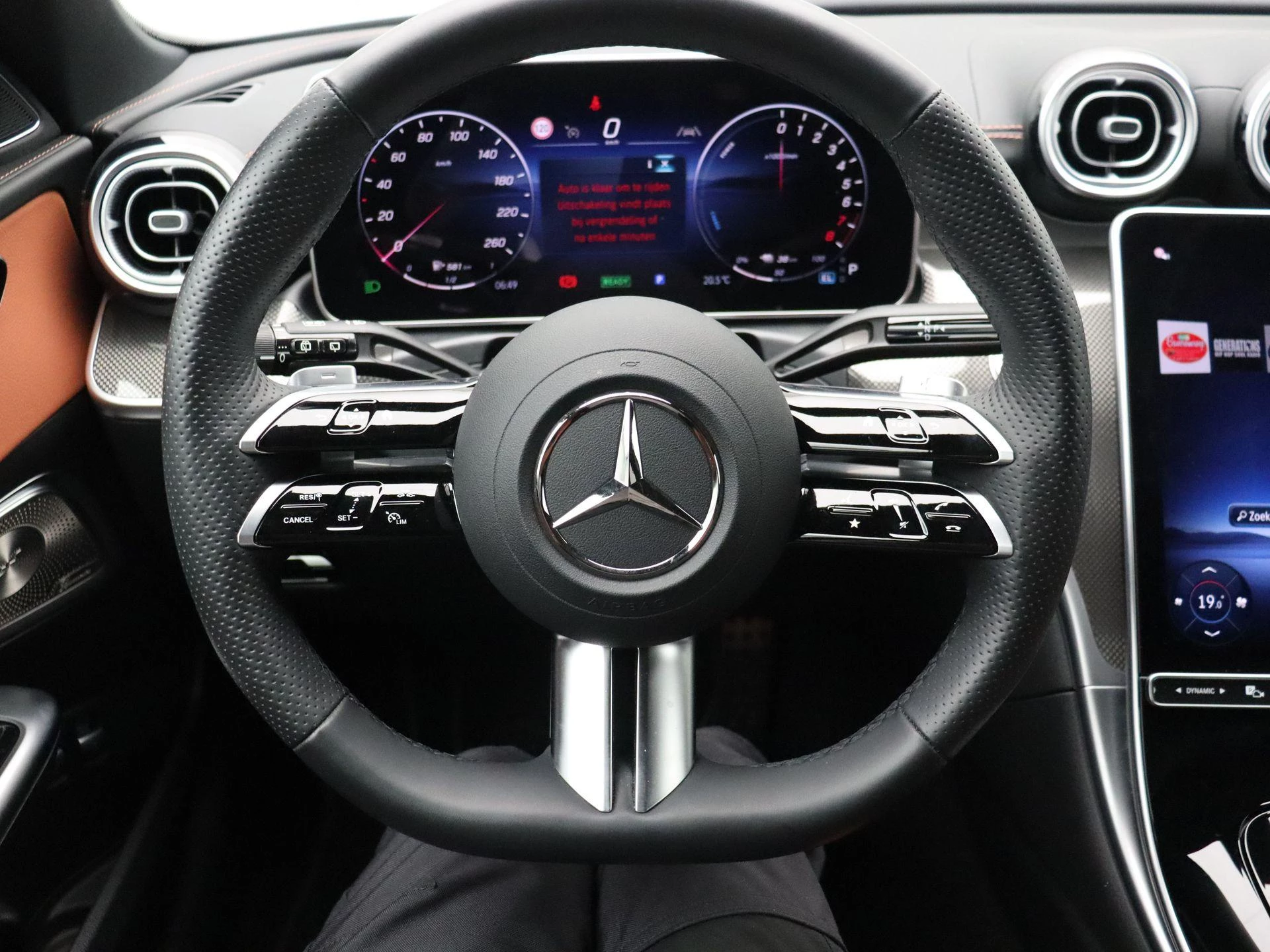 Mercedes-Benz Classe C 300 e AMG Line Estate + LEDER TWO TONE + PANO DAK + BURMESTER +