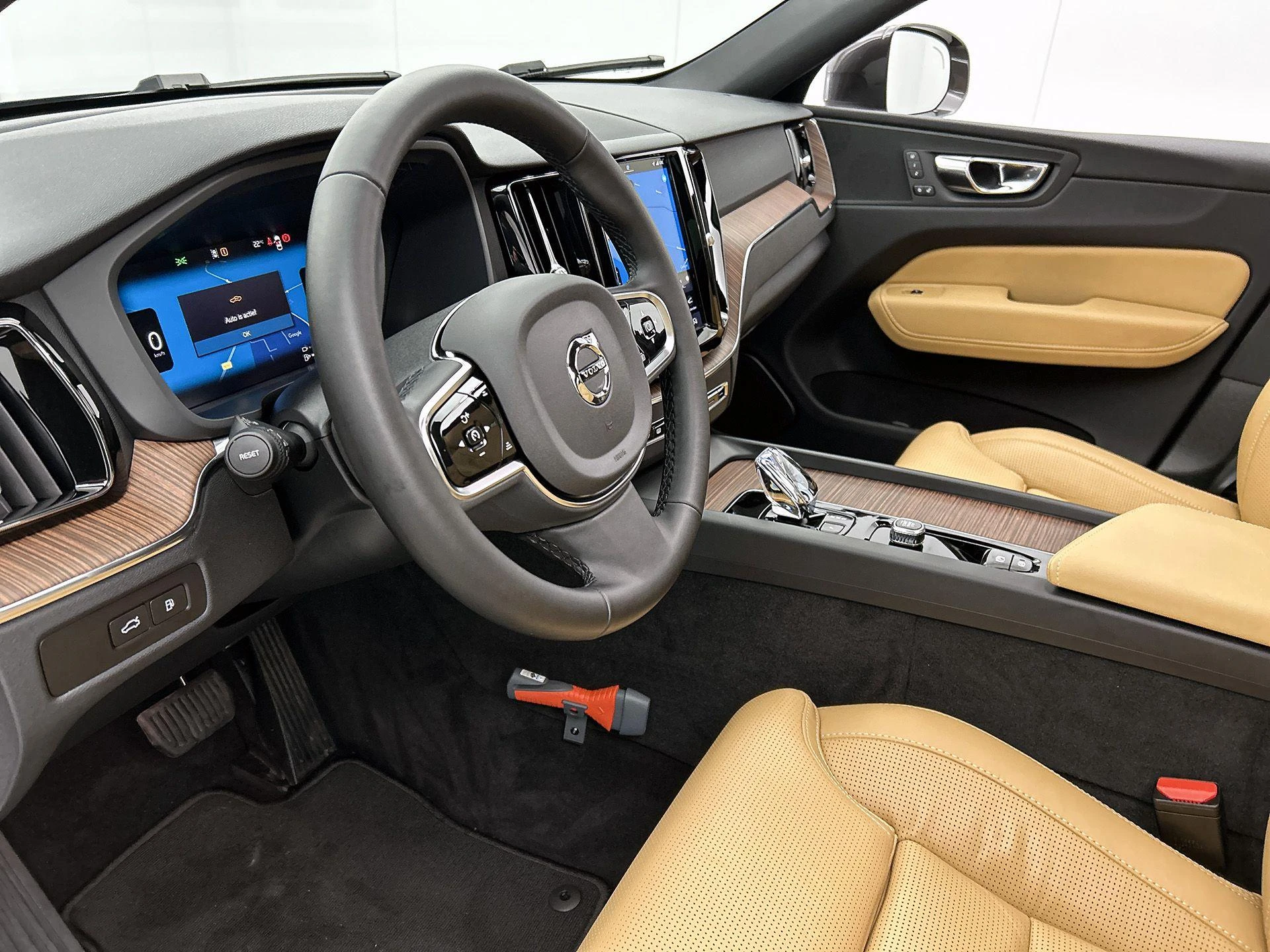 Volvo-XC60-image-21