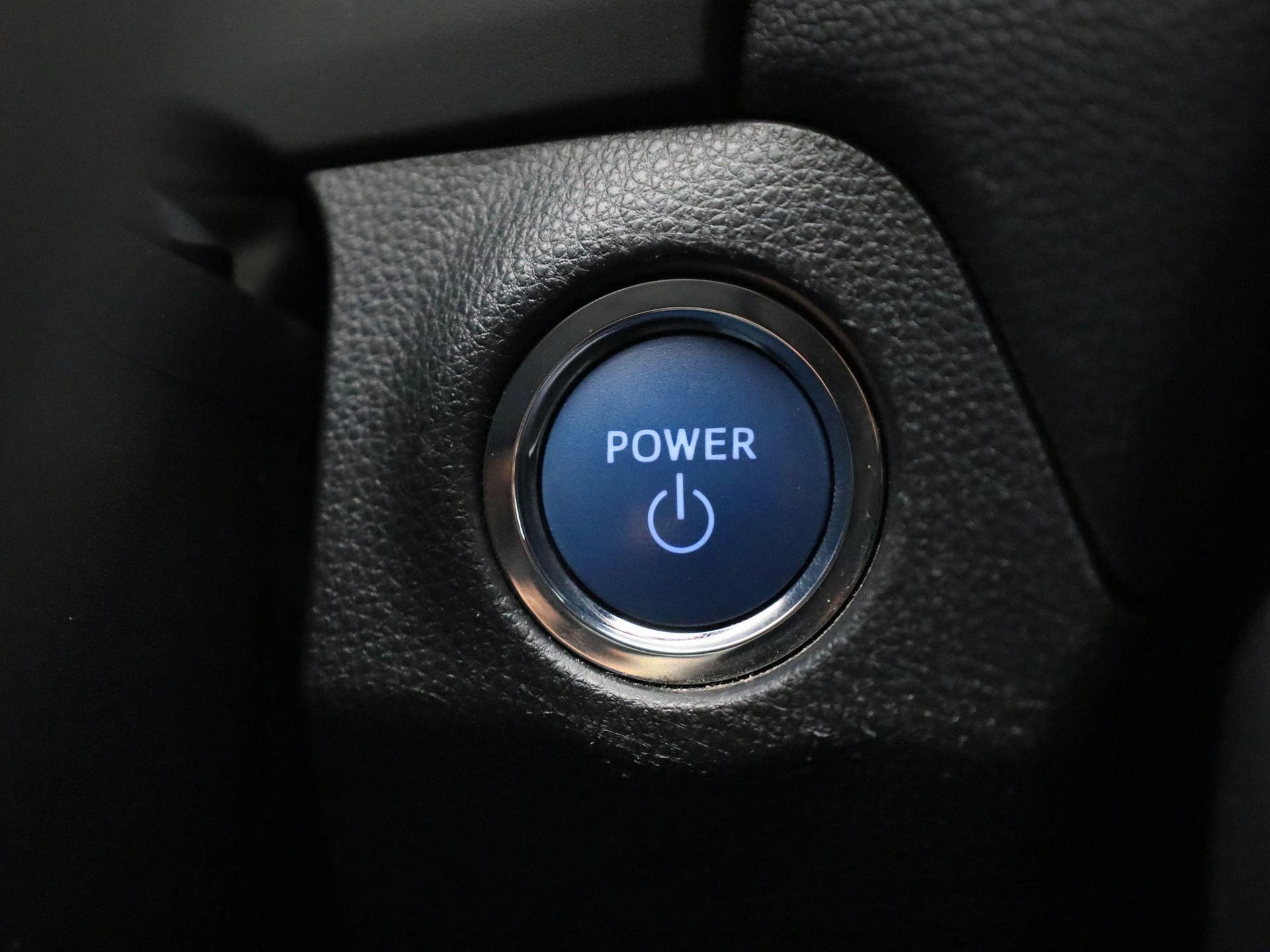 Toyota RAV4 2.5 PHEV Dynamic Plus e-CVT AWD-i