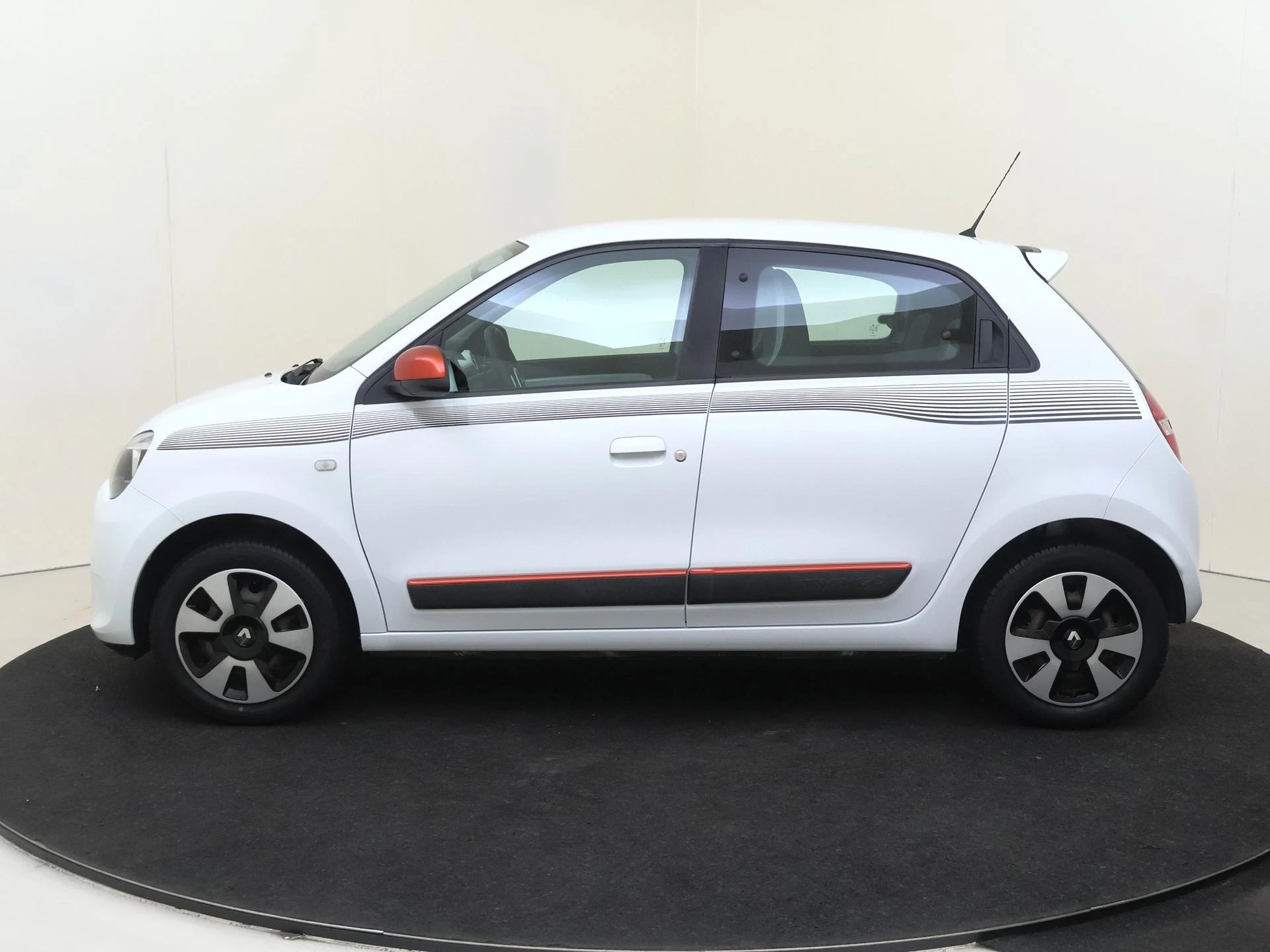Renault-Twingo-image-7