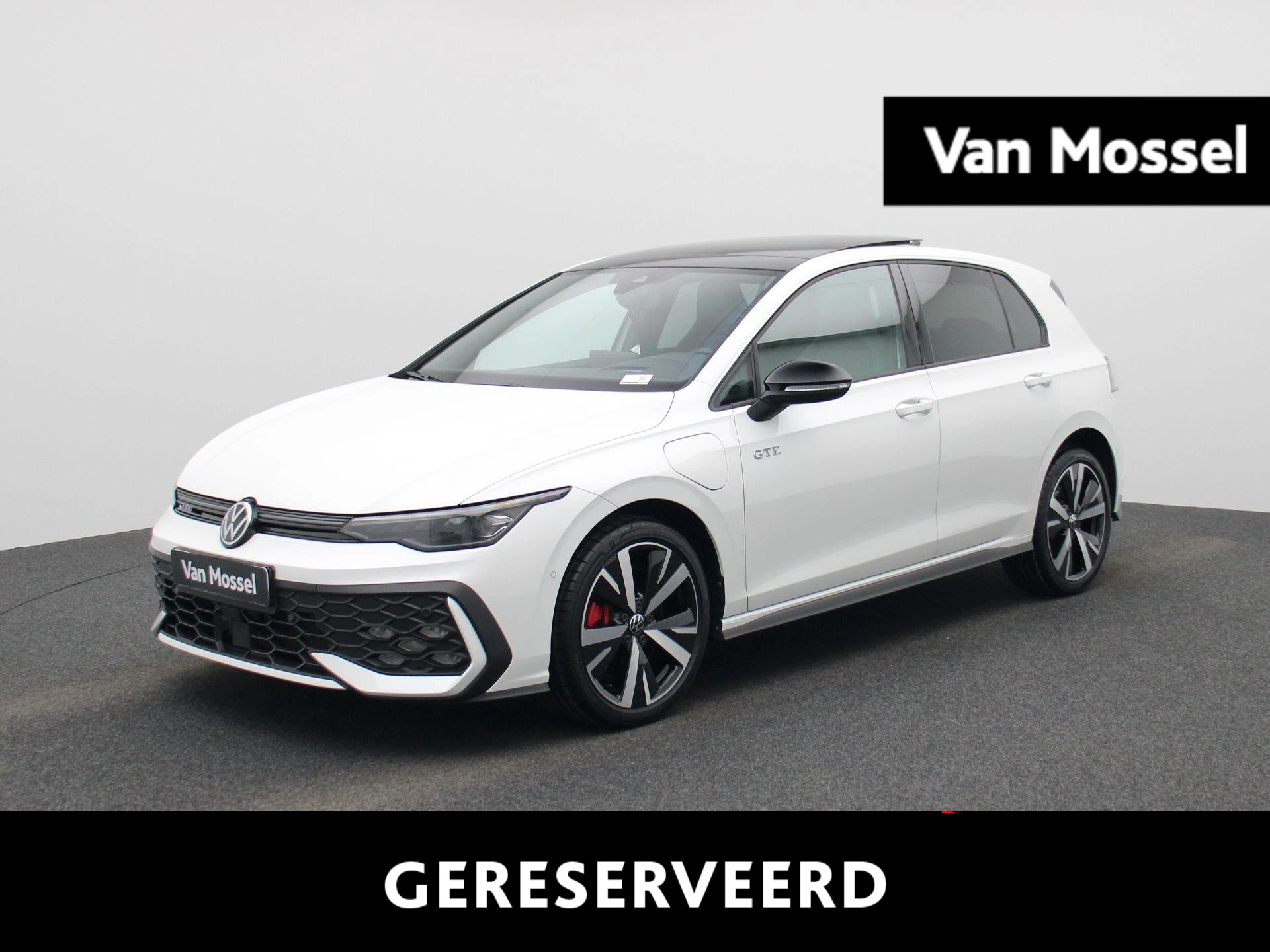 Volkswagen-Golf-image-0
