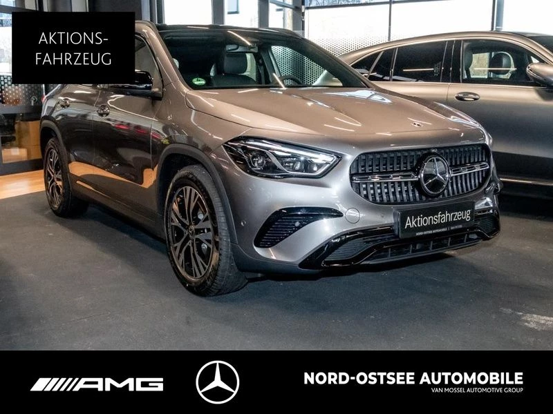 Mercedes-Benz GLA 180 PROGRESSIVE NIGHT PANO AHK DISTRON SOUND Progressive