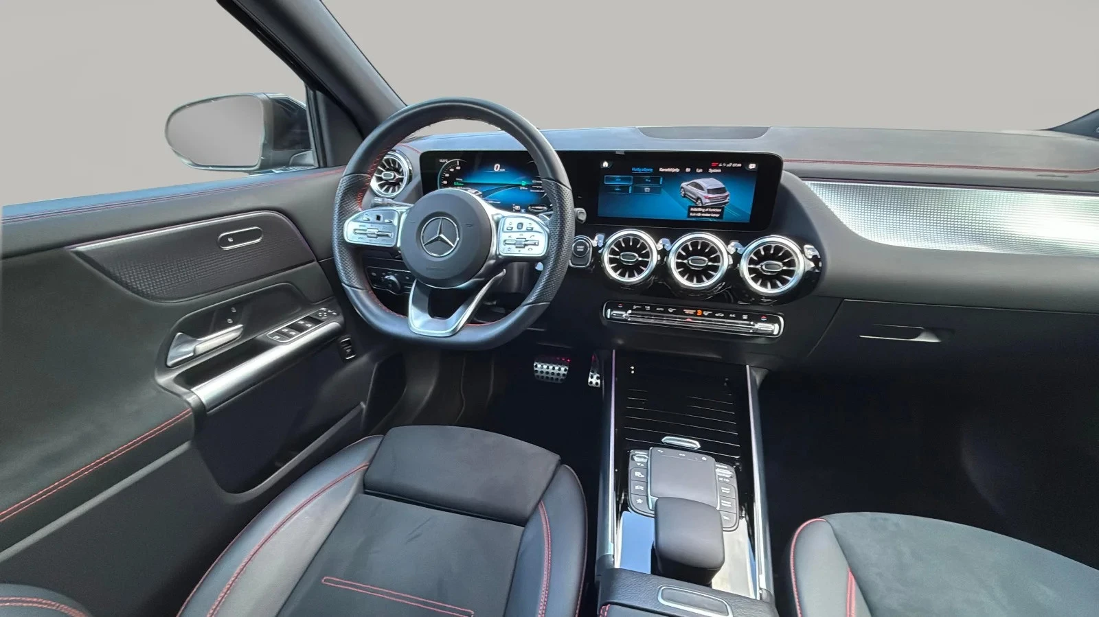 Mercedes-Benz-EQA-image-8