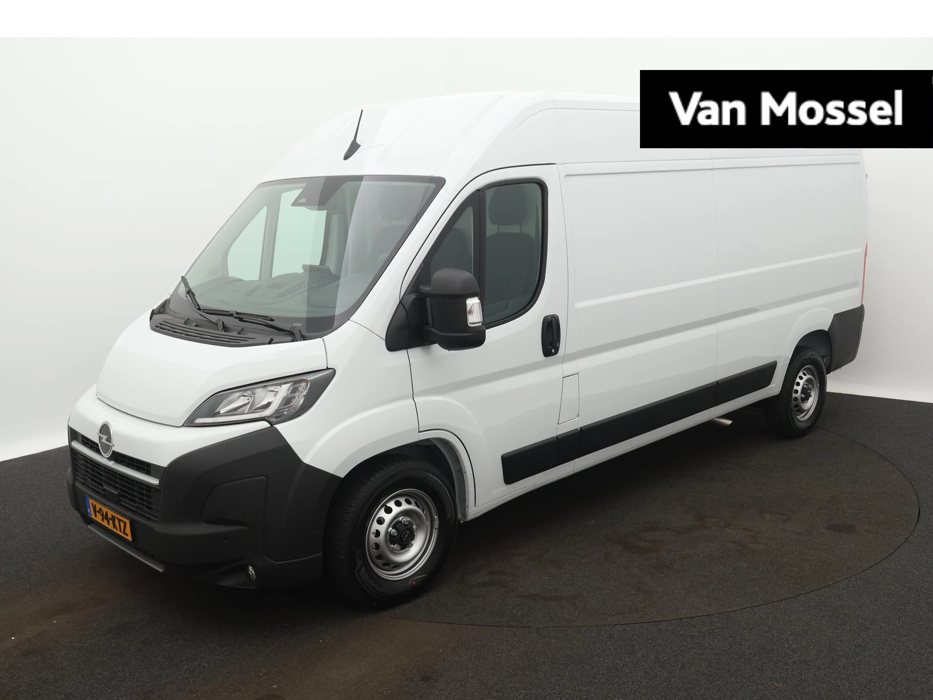Opel-Movano-image-0