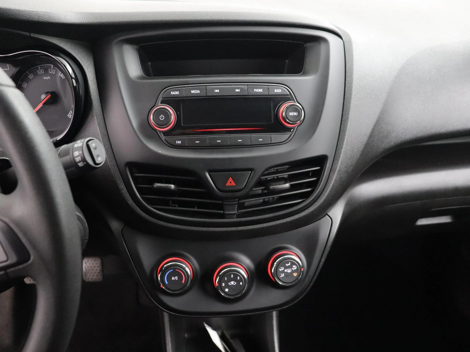 Opel-KARL-image-13