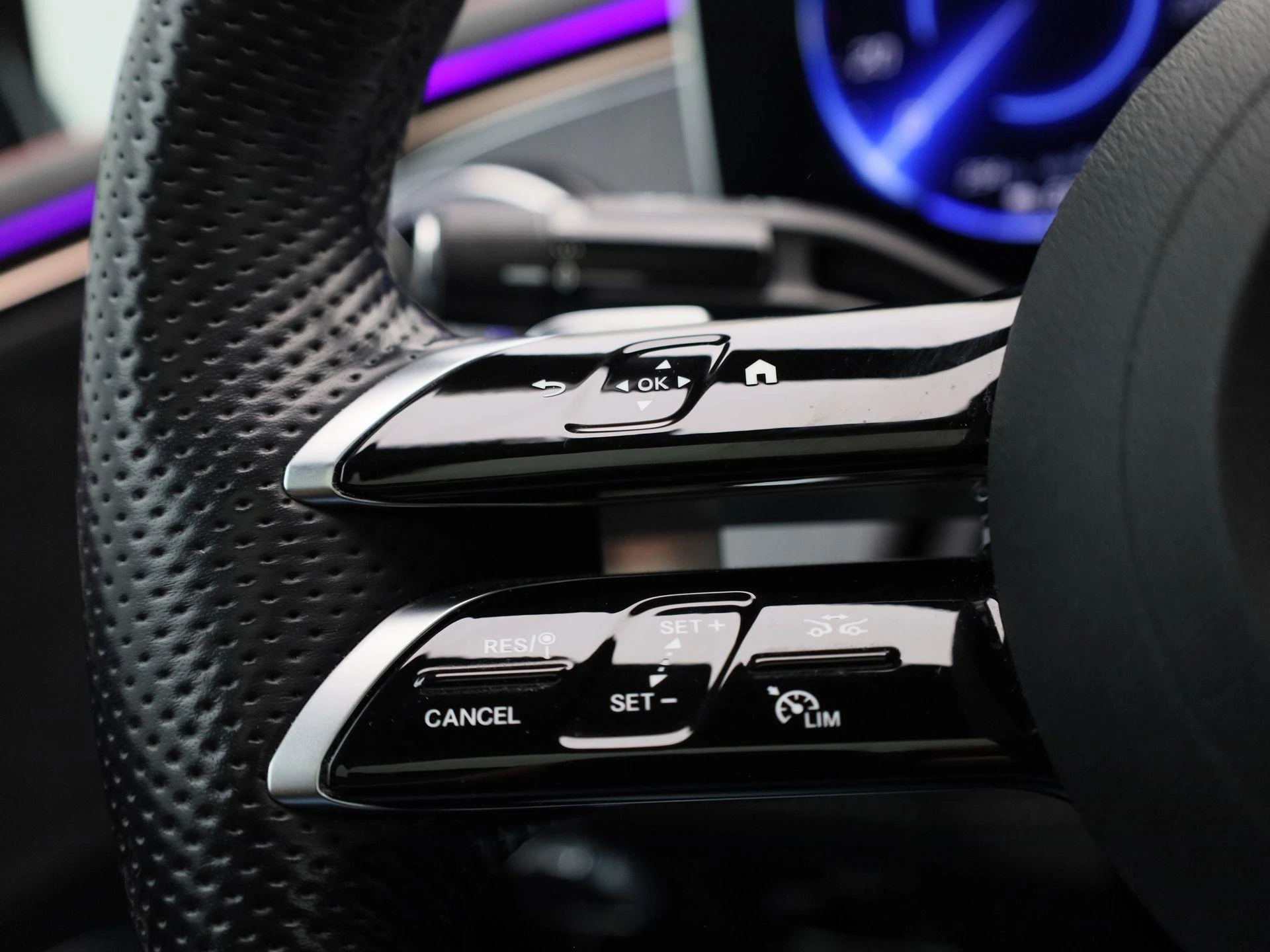 Mercedes-Benz EQE 350 4MATIC AMG Line