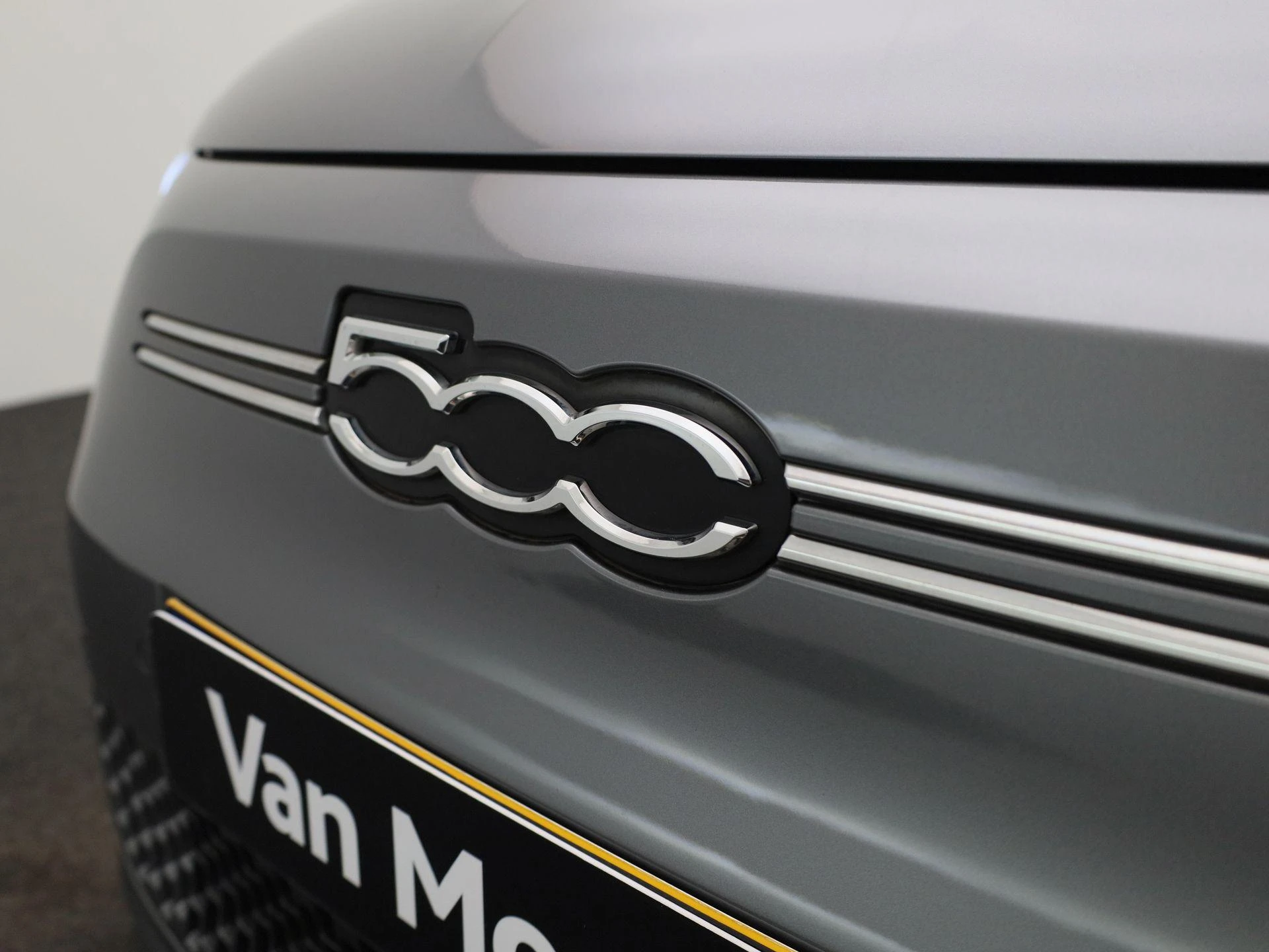 Fiat-500e-image-37