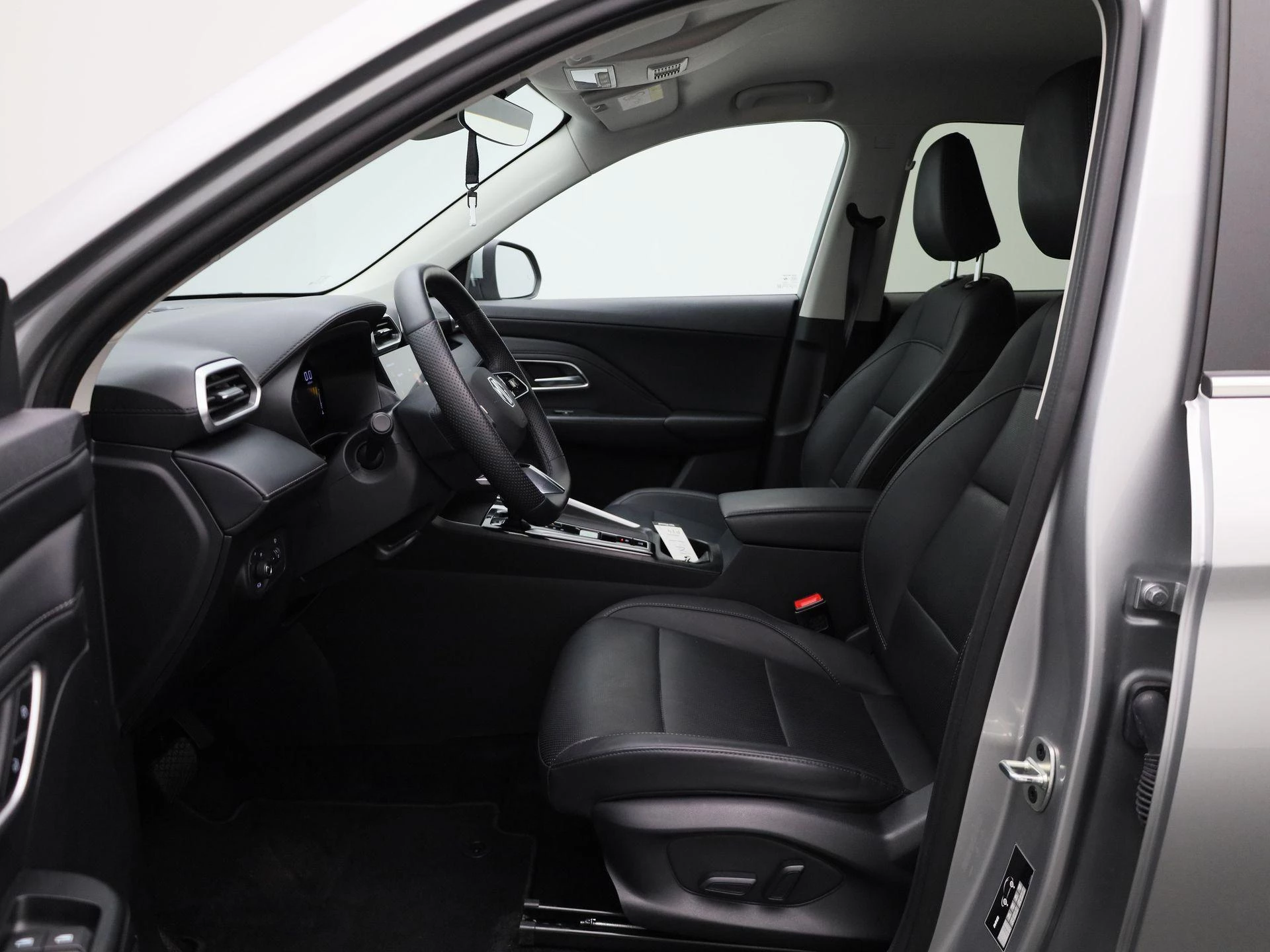 MG-ZS-image-9