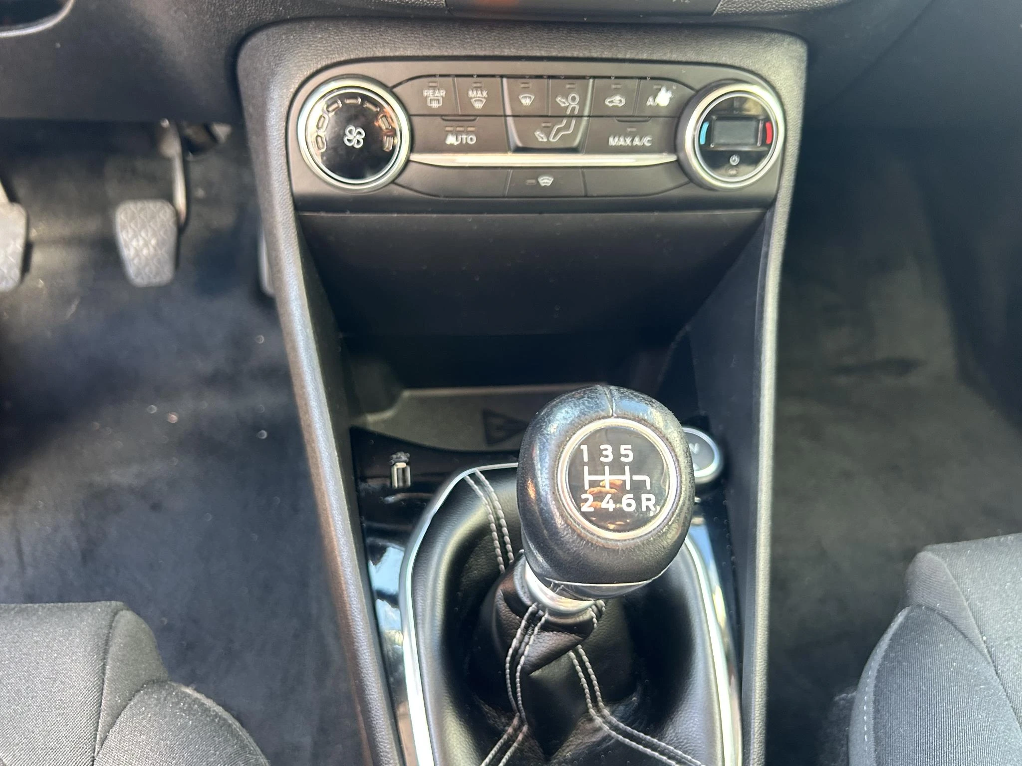 Ford-Fiesta-image-15