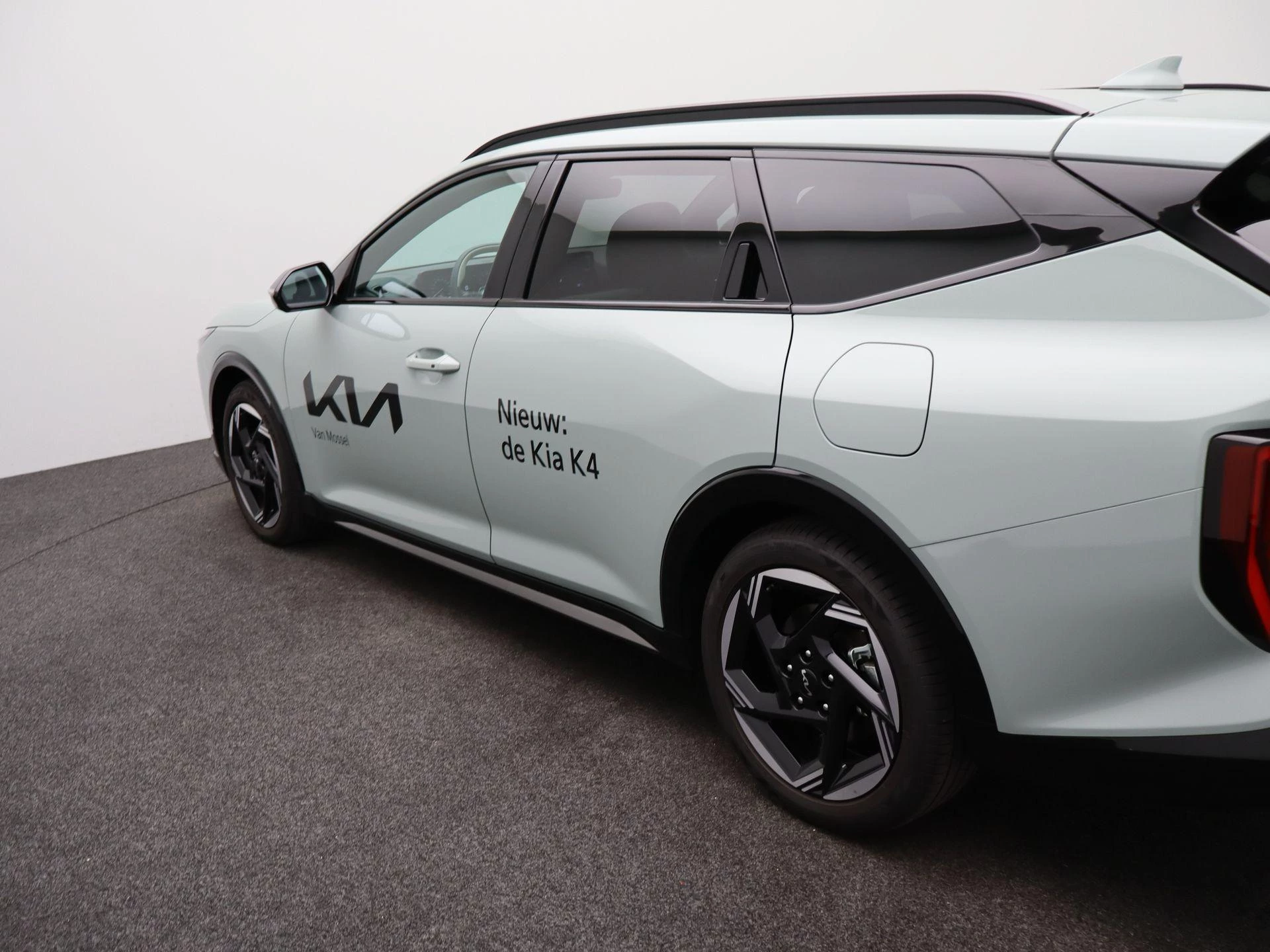 Kia K4 1.0 T-GDi MHEV GT-Line Launch Edition (pano)