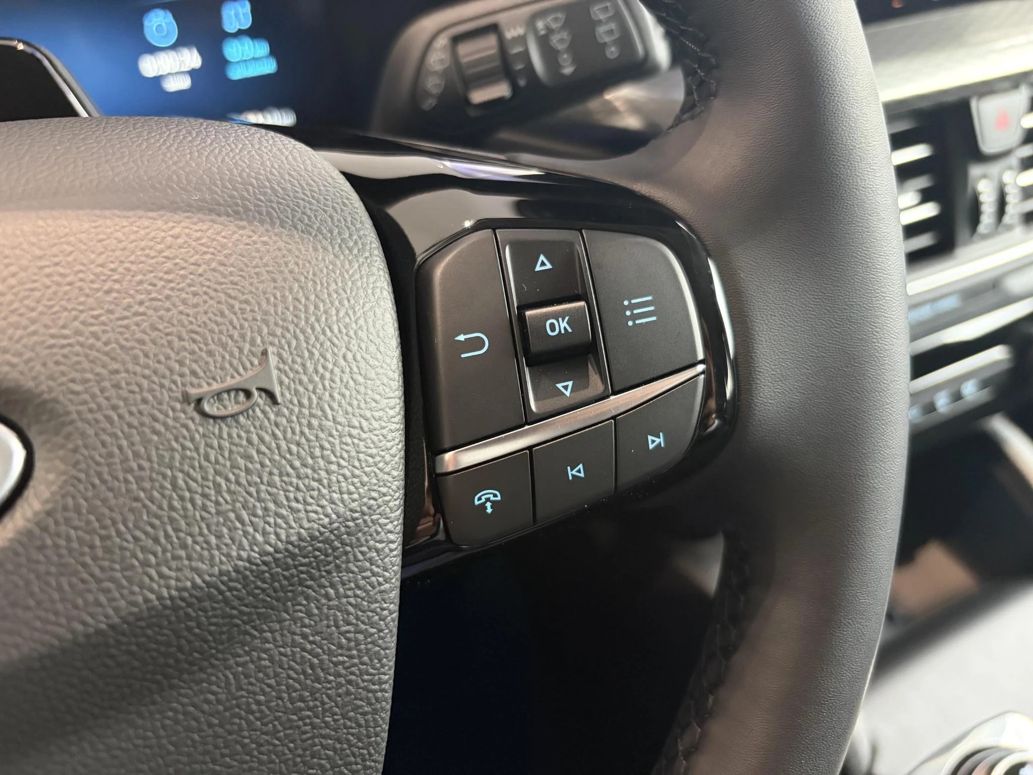 Ford-Kuga-image-16