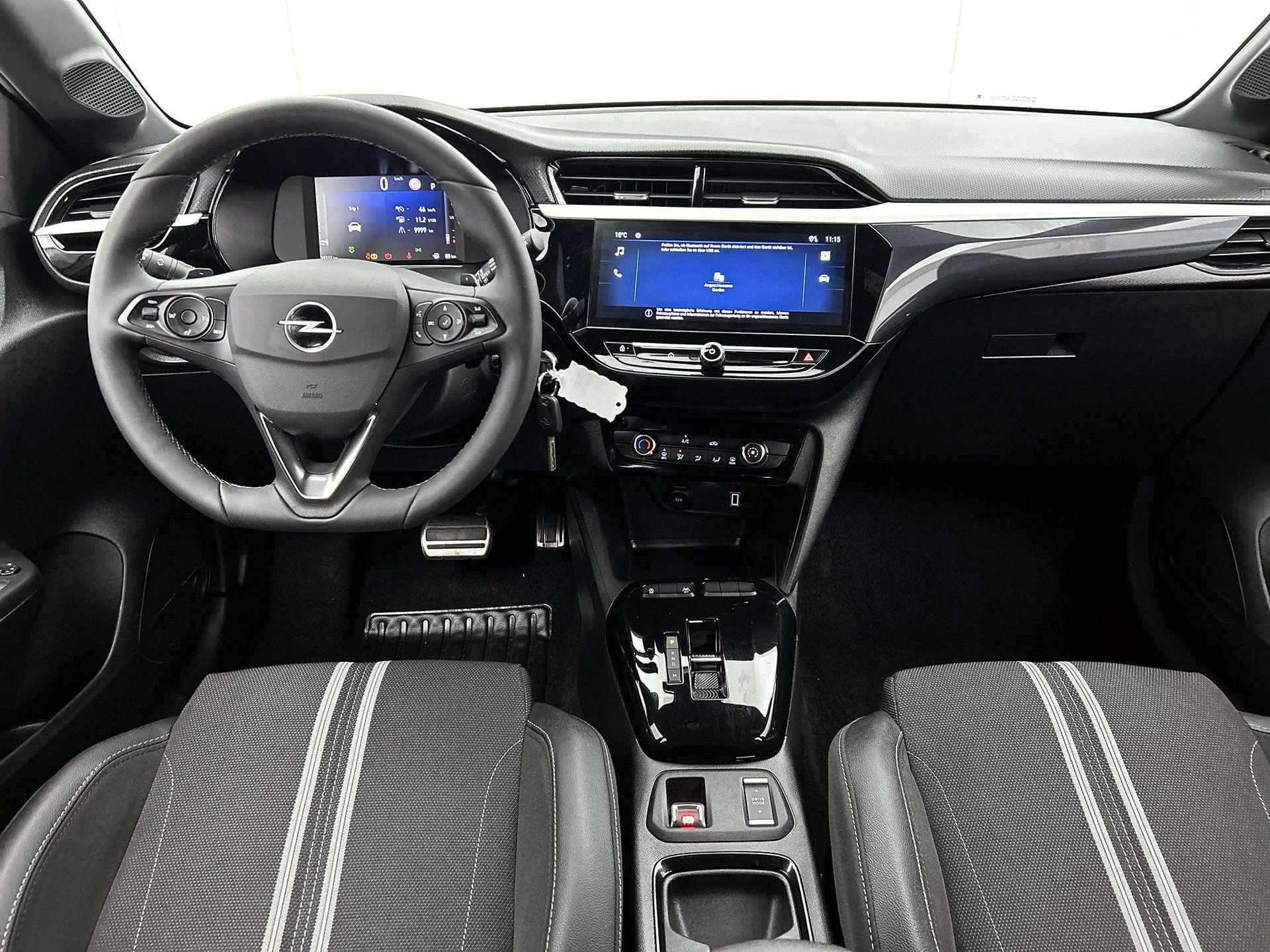 Opel-Corsa-image-20