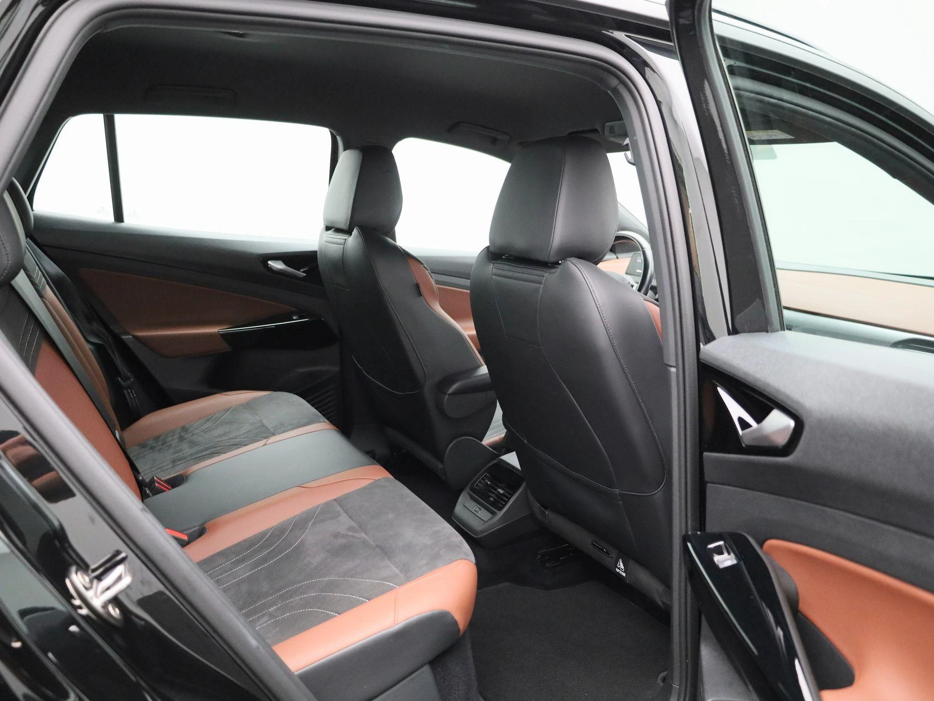 Volkswagen-ID.4-image-32