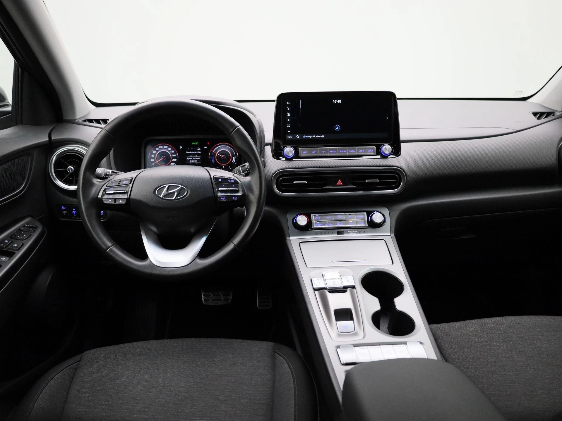 Hyundai-Kona-image-7