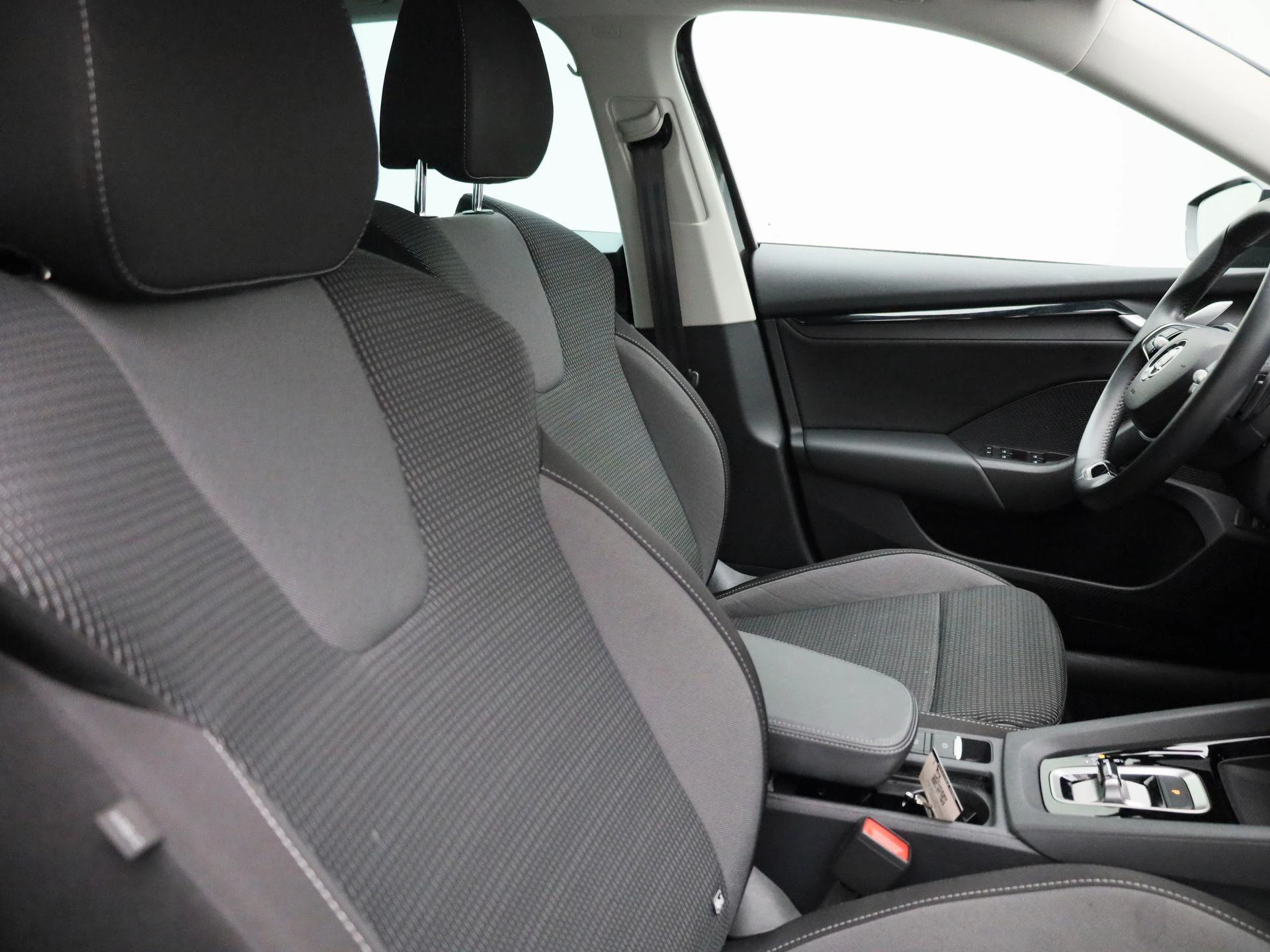 Škoda Octavia Combi 1.5 TSI MHEV Business Edition Plus