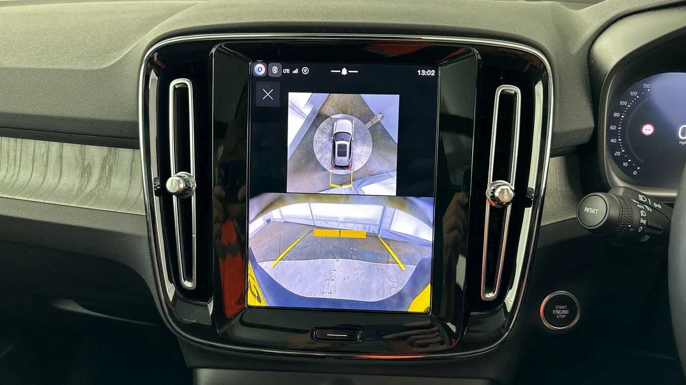 Volvo-XC40-image-21
