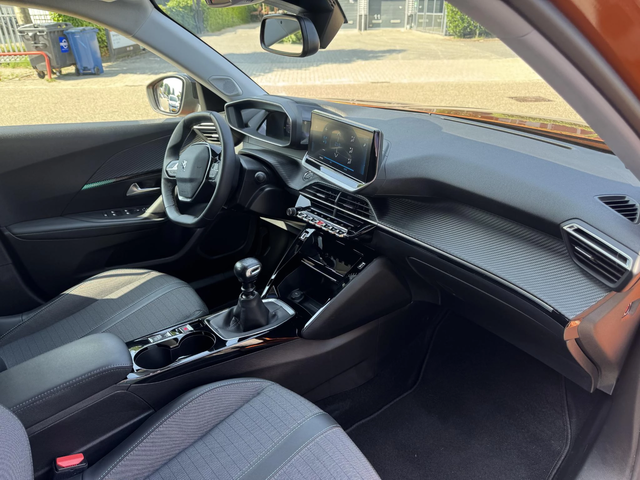 Peugeot-2008-image-15