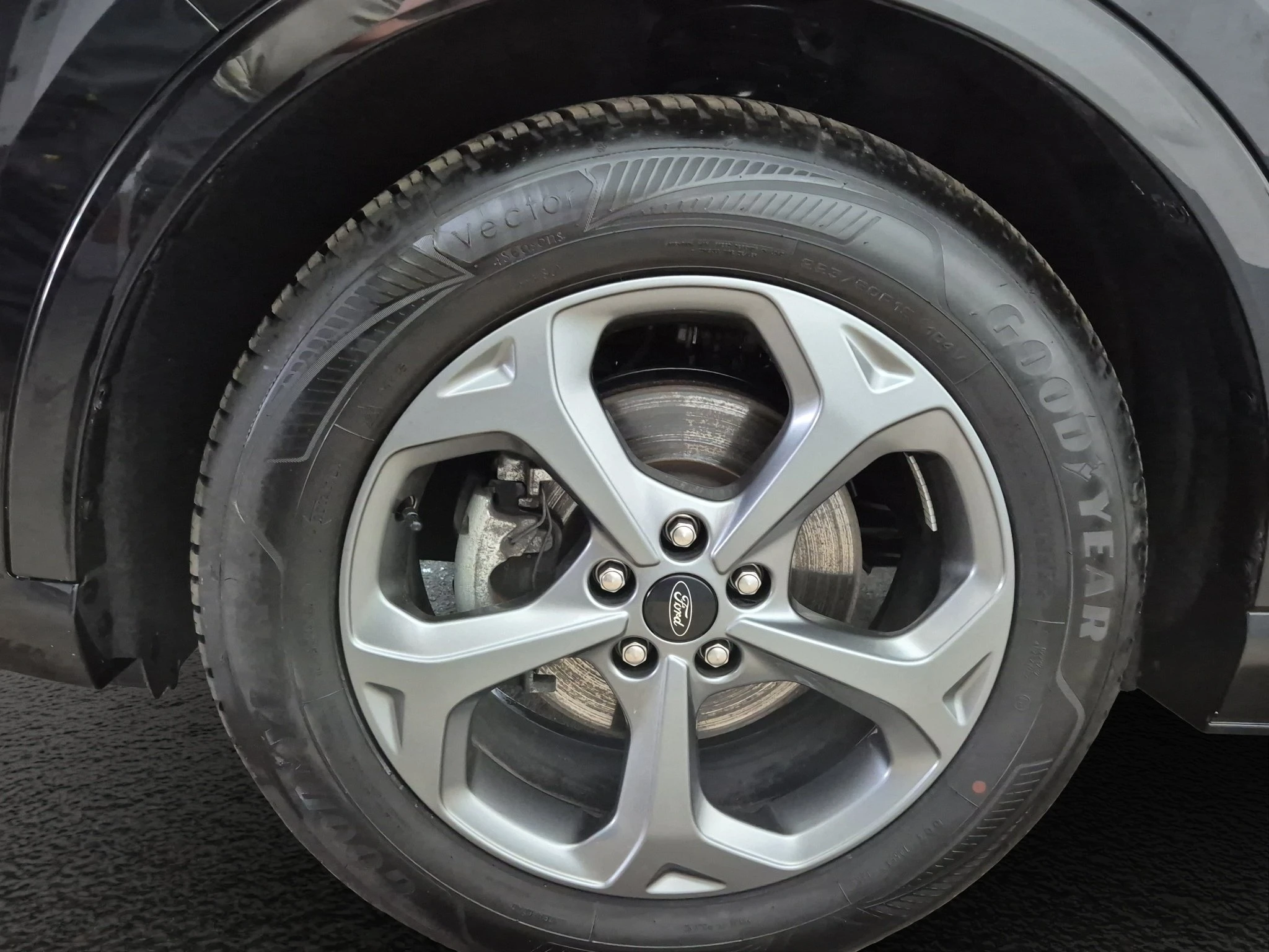 Ford-Kuga-image-8