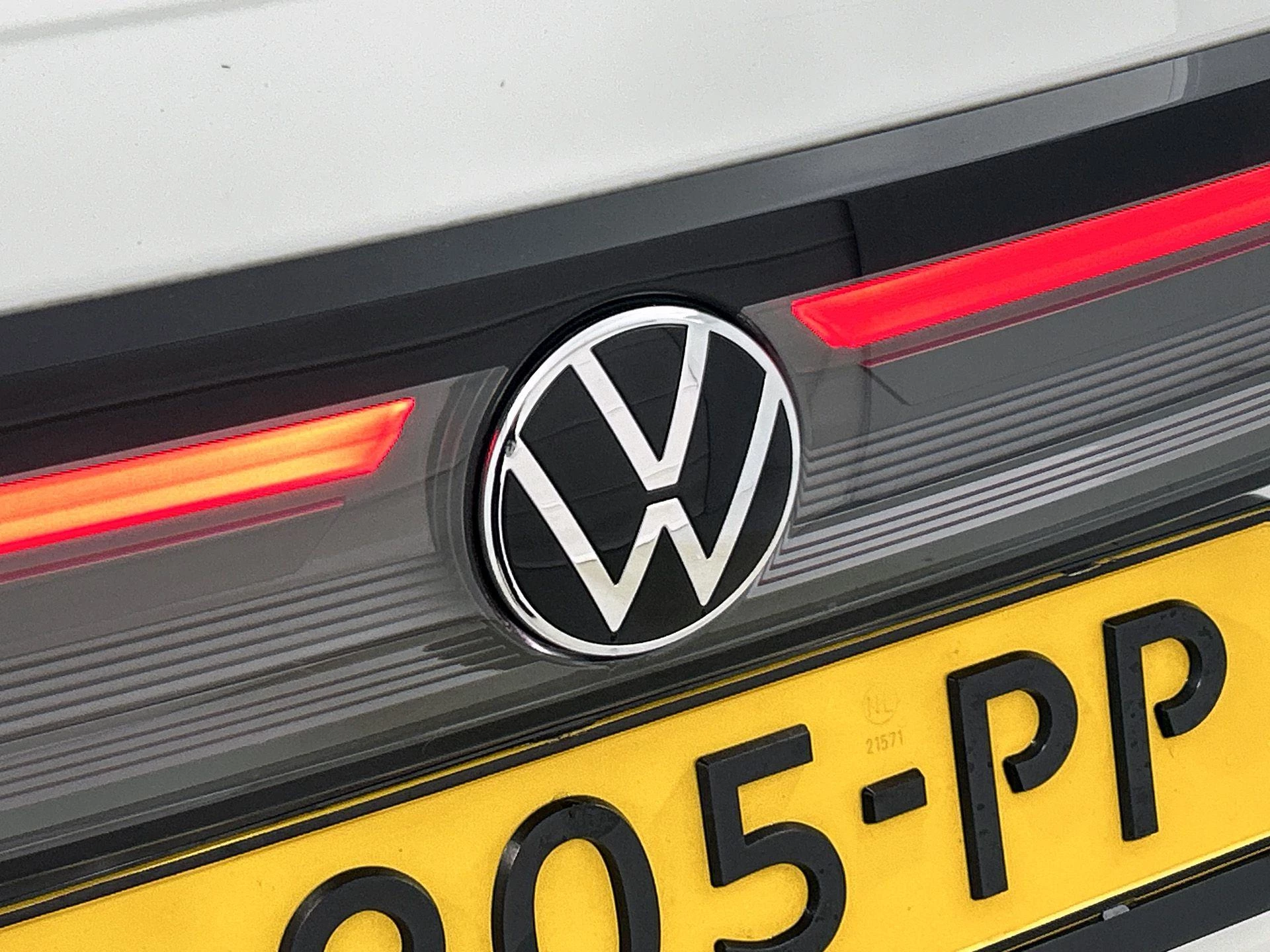 Volkswagen-Taigo-image-20