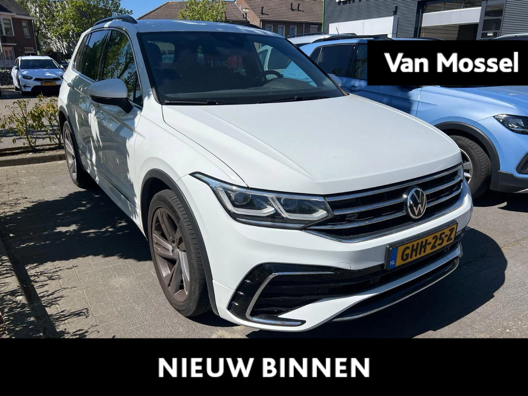 Volkswagen-Tiguan-image-0